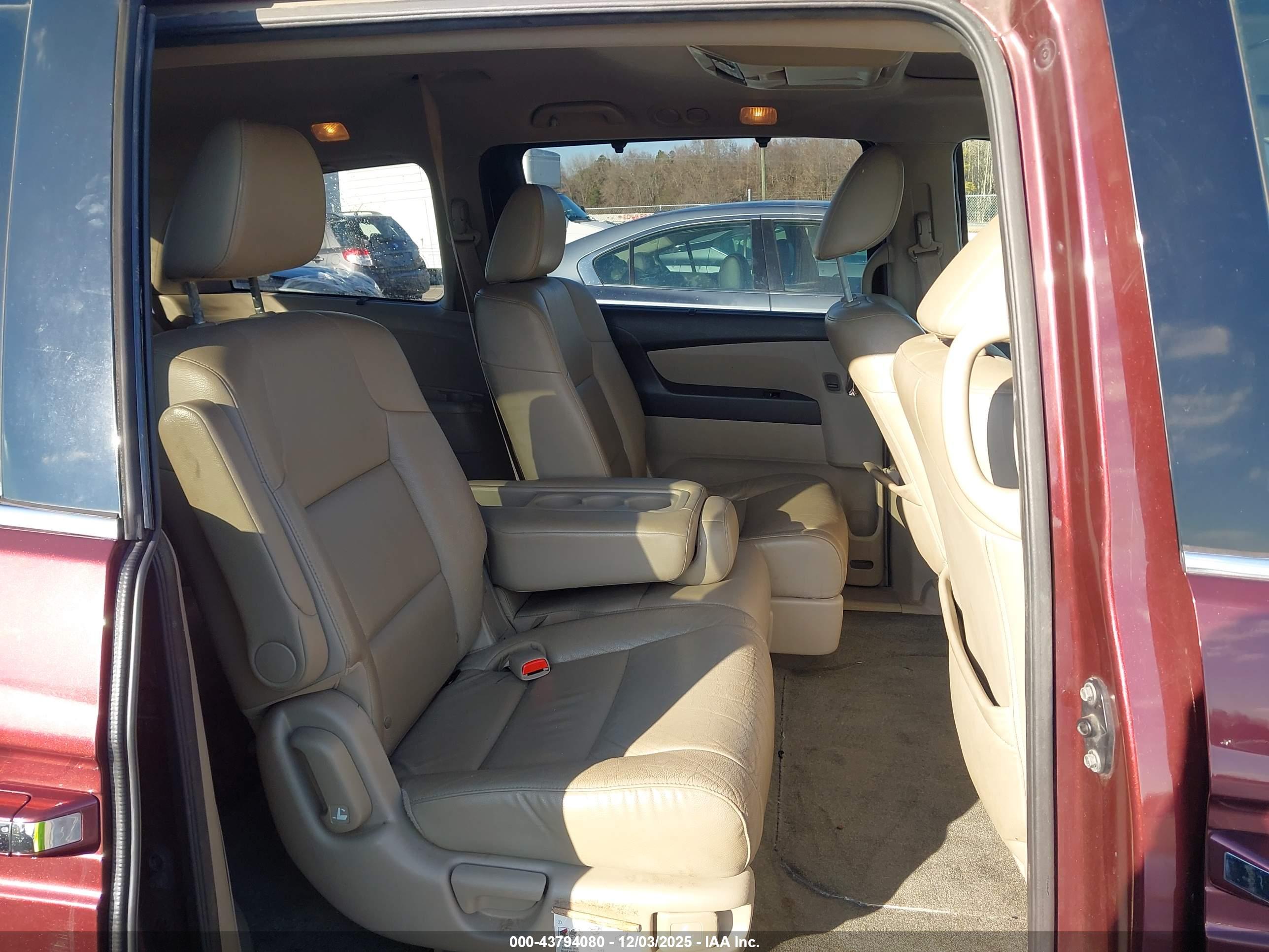 HONDA ODYSSEY image 8
