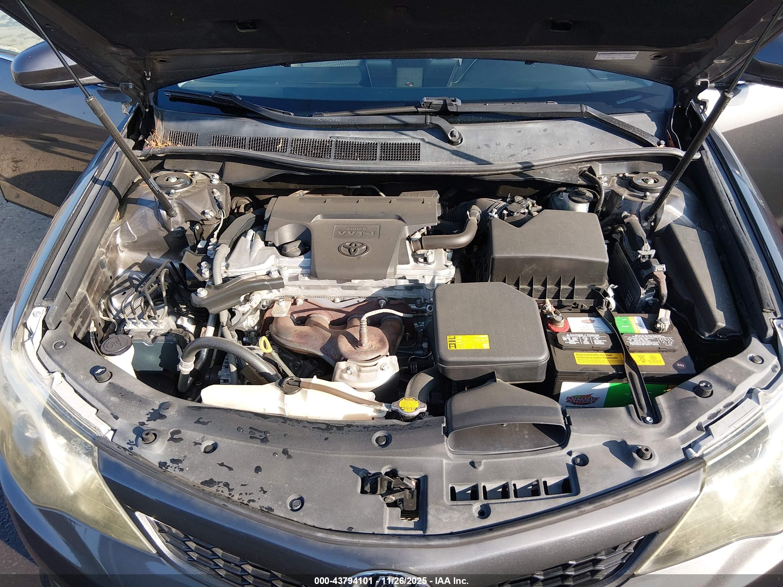 TOYOTA CAMRY image 10