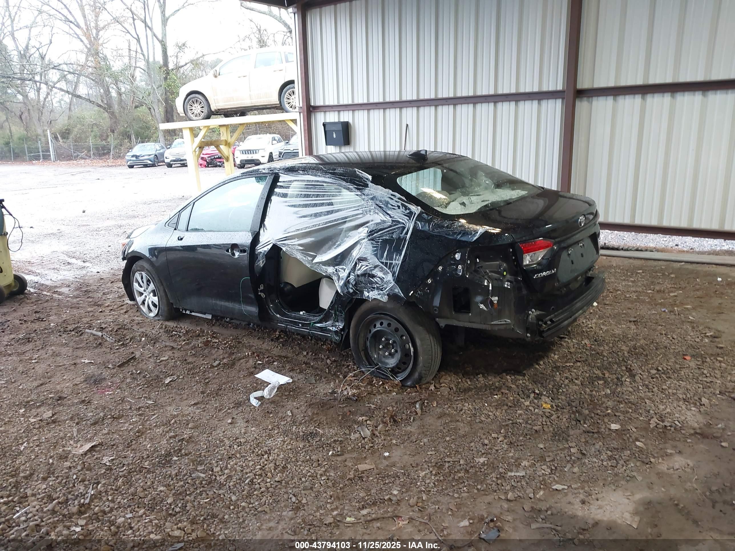 TOYOTA COROLLA image 3