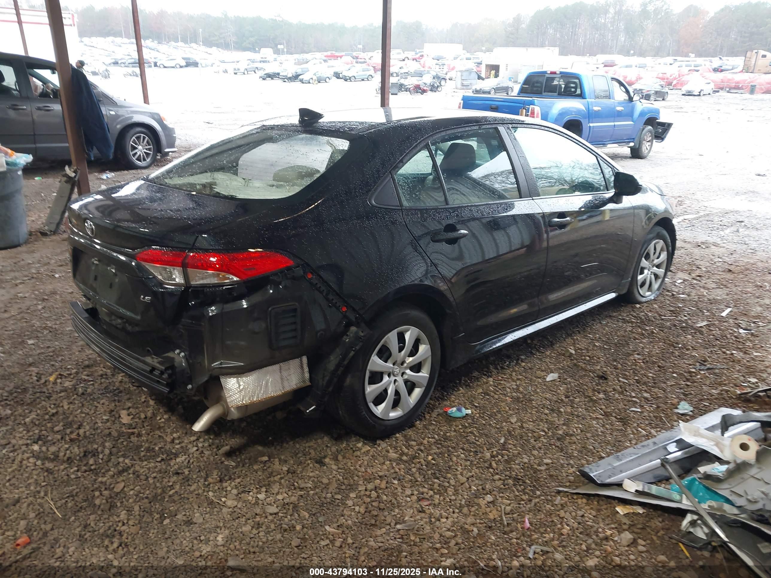 TOYOTA COROLLA image 4