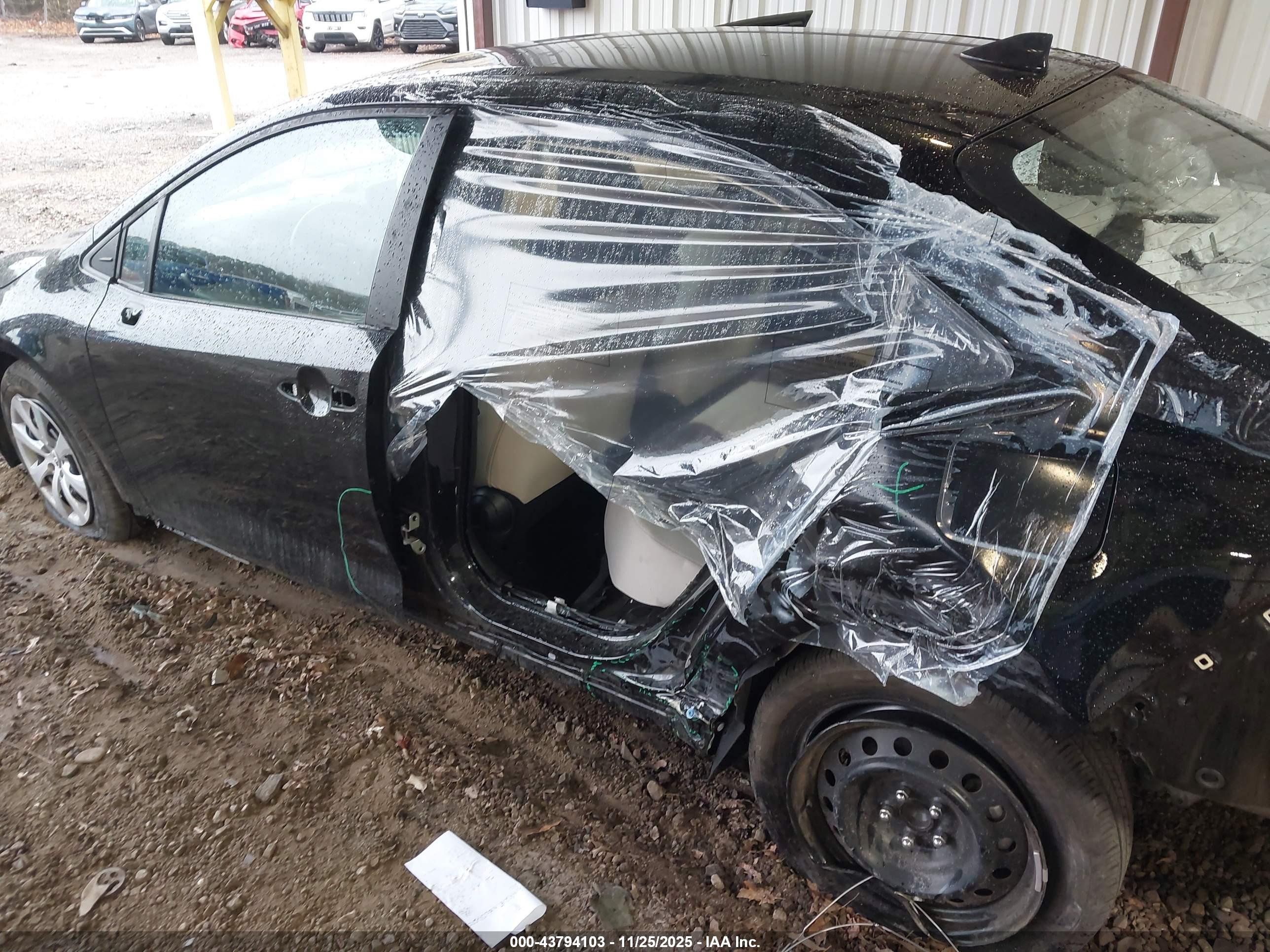 TOYOTA COROLLA image 6