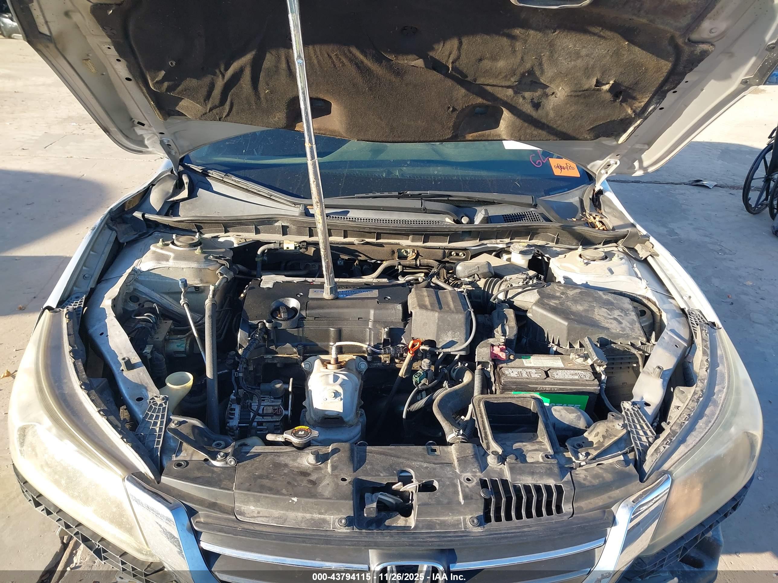 HONDA ACCORD image 10