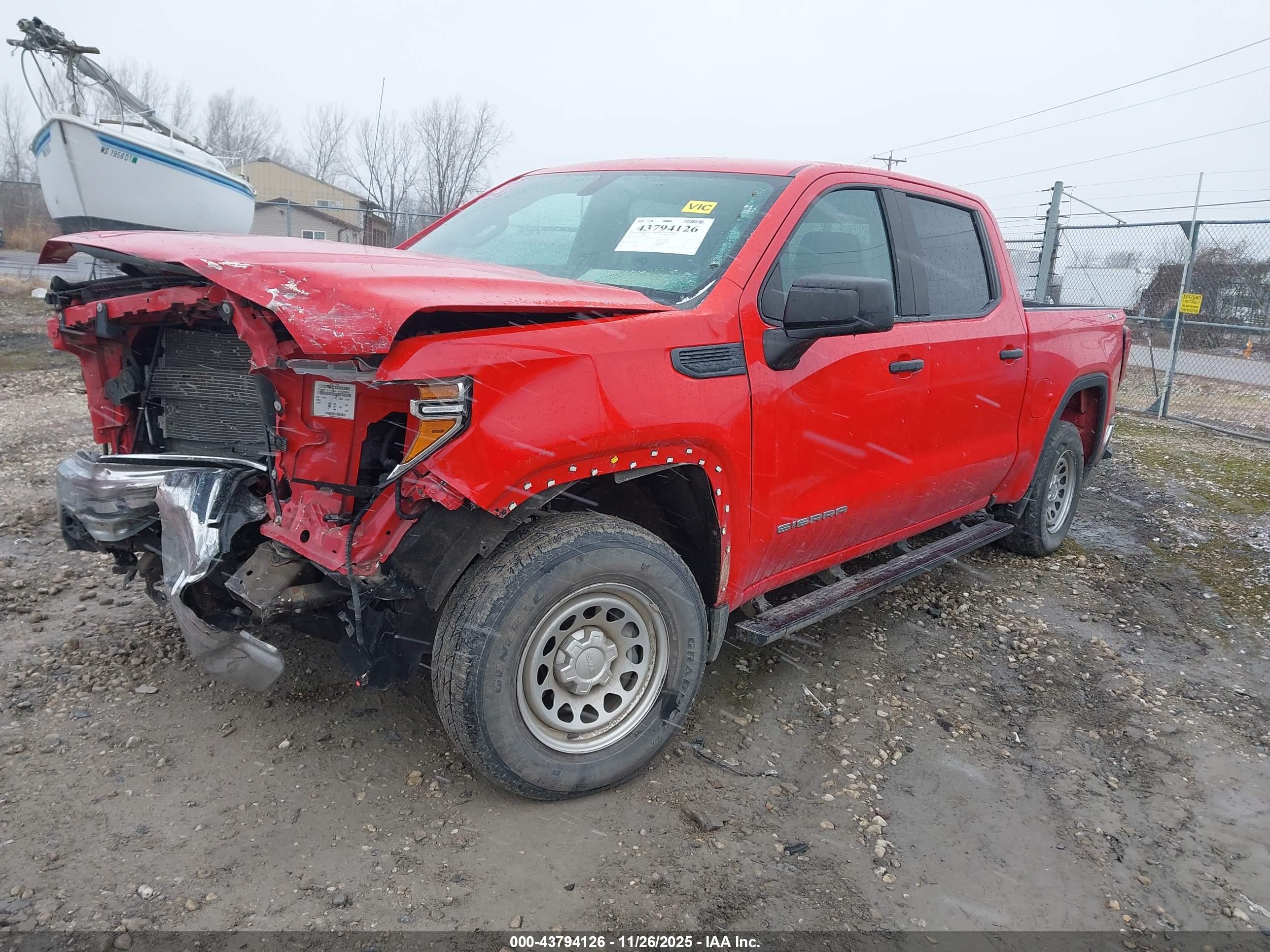 GMC SIERRA image 2