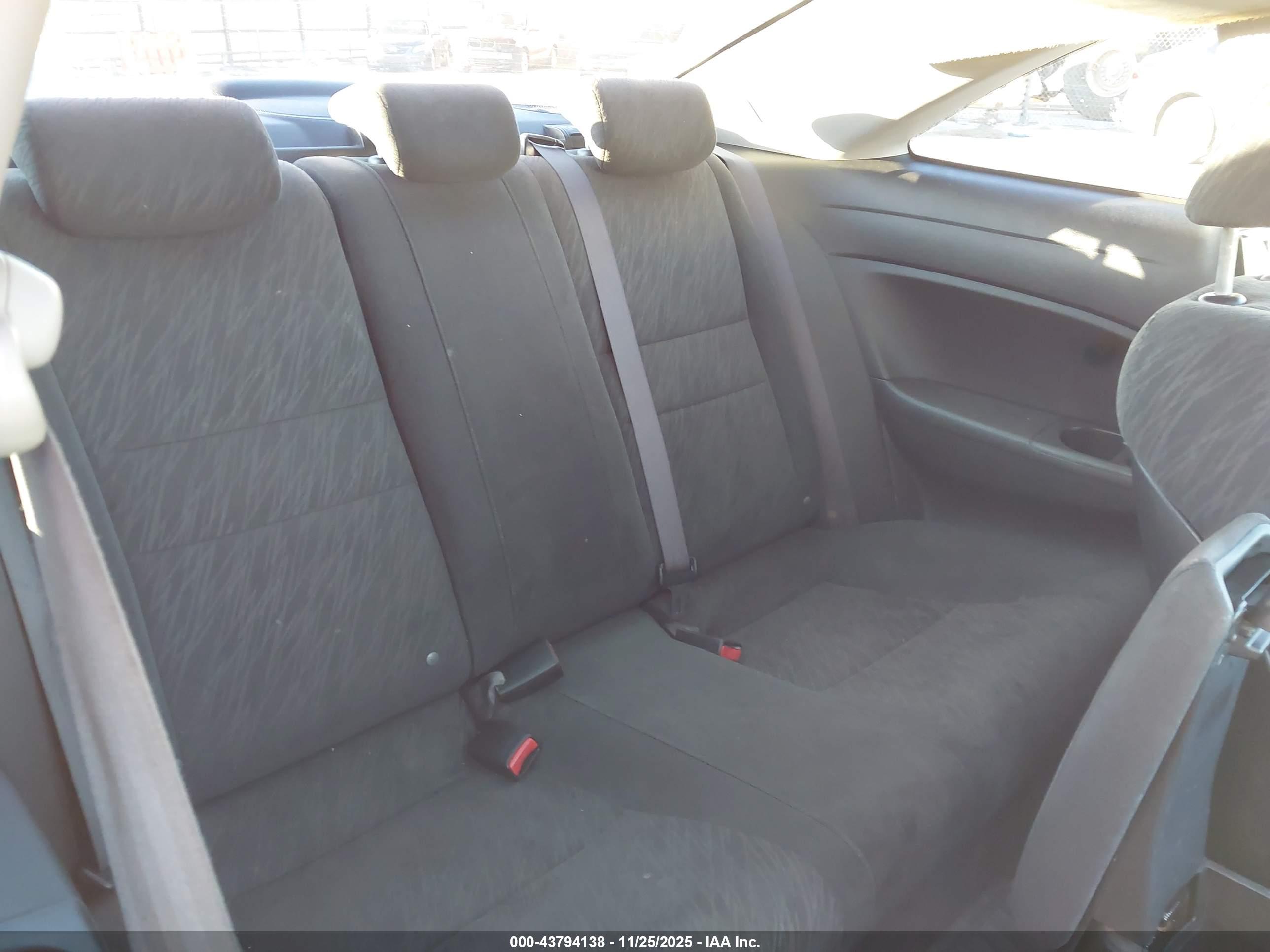 HONDA CIVIC image 8