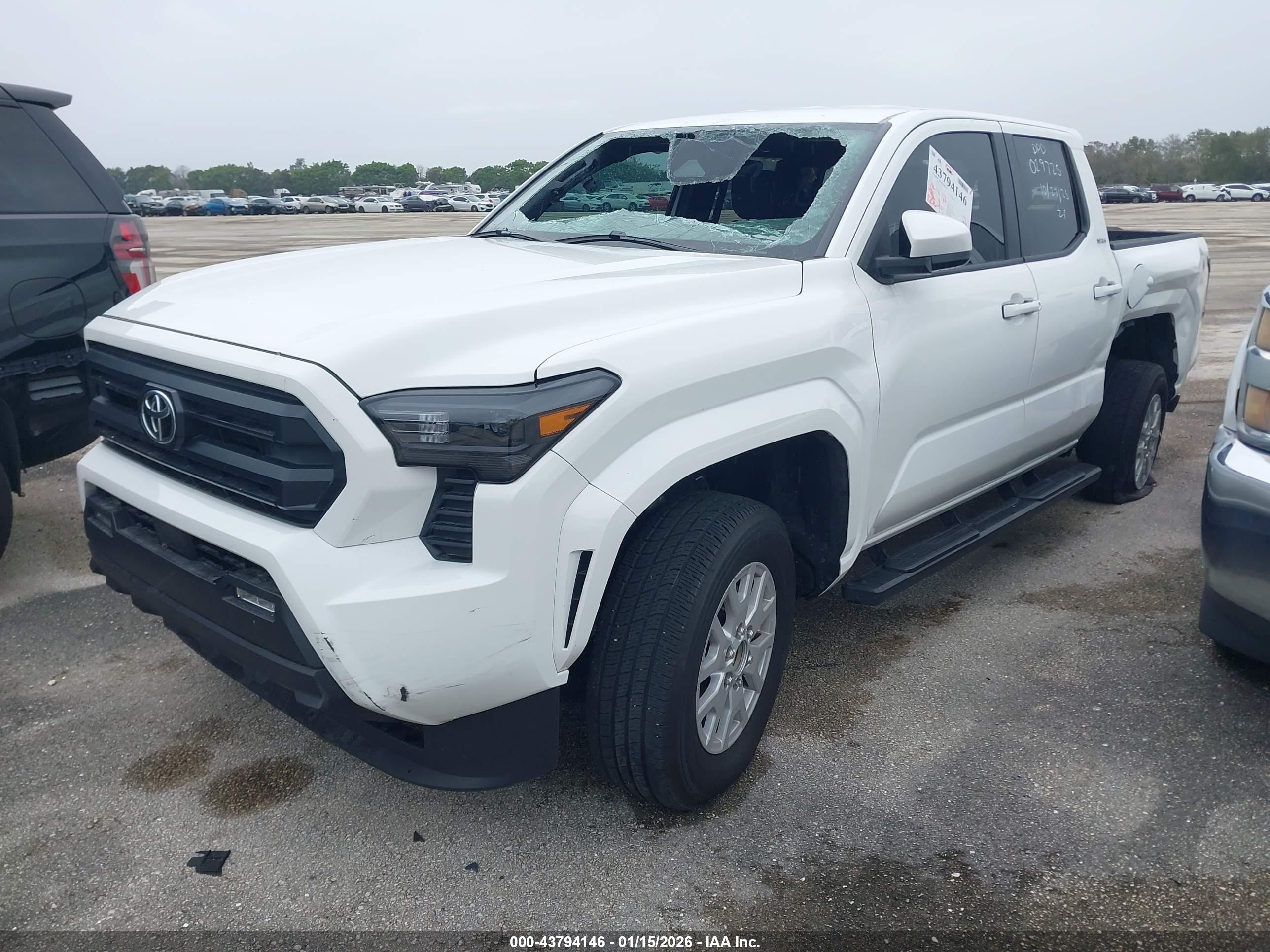 TOYOTA TACOMA image 2
