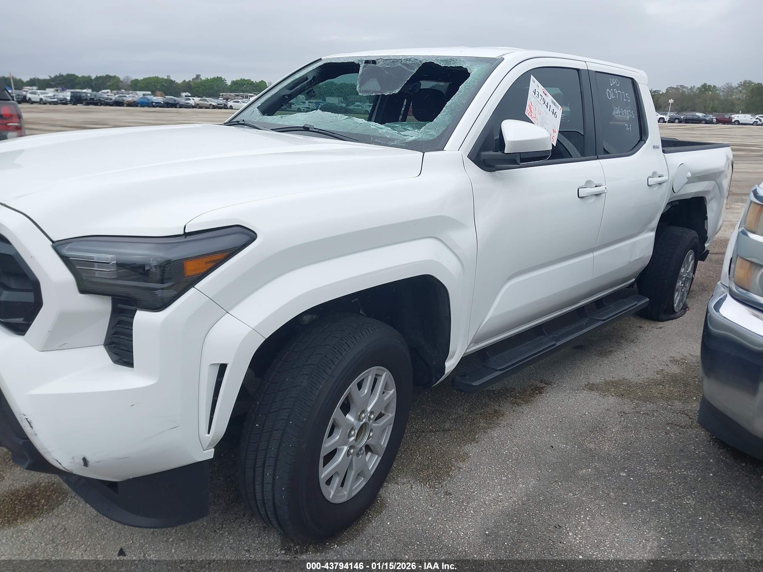 TOYOTA TACOMA image 6