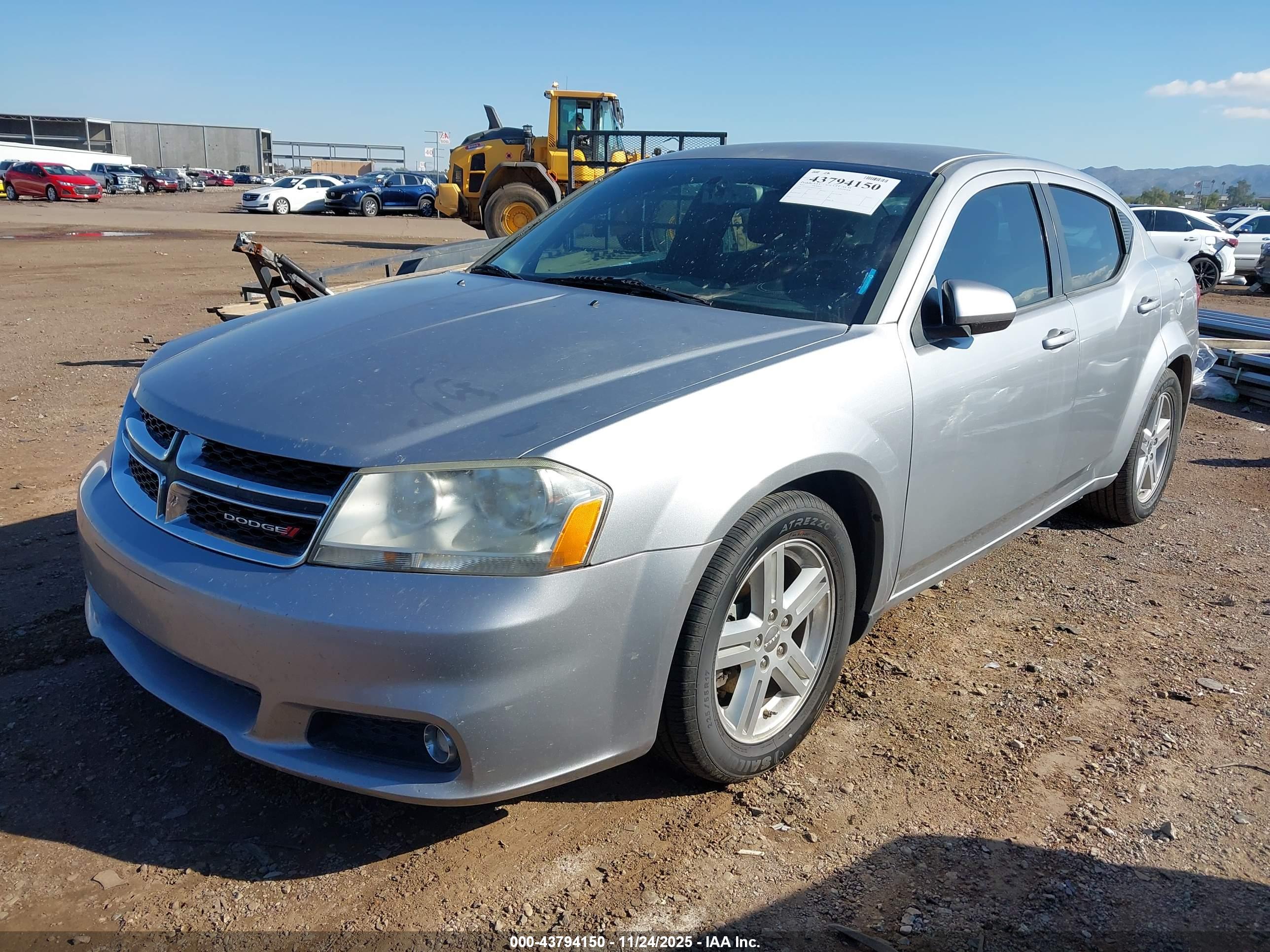 DODGE AVENGER image 6