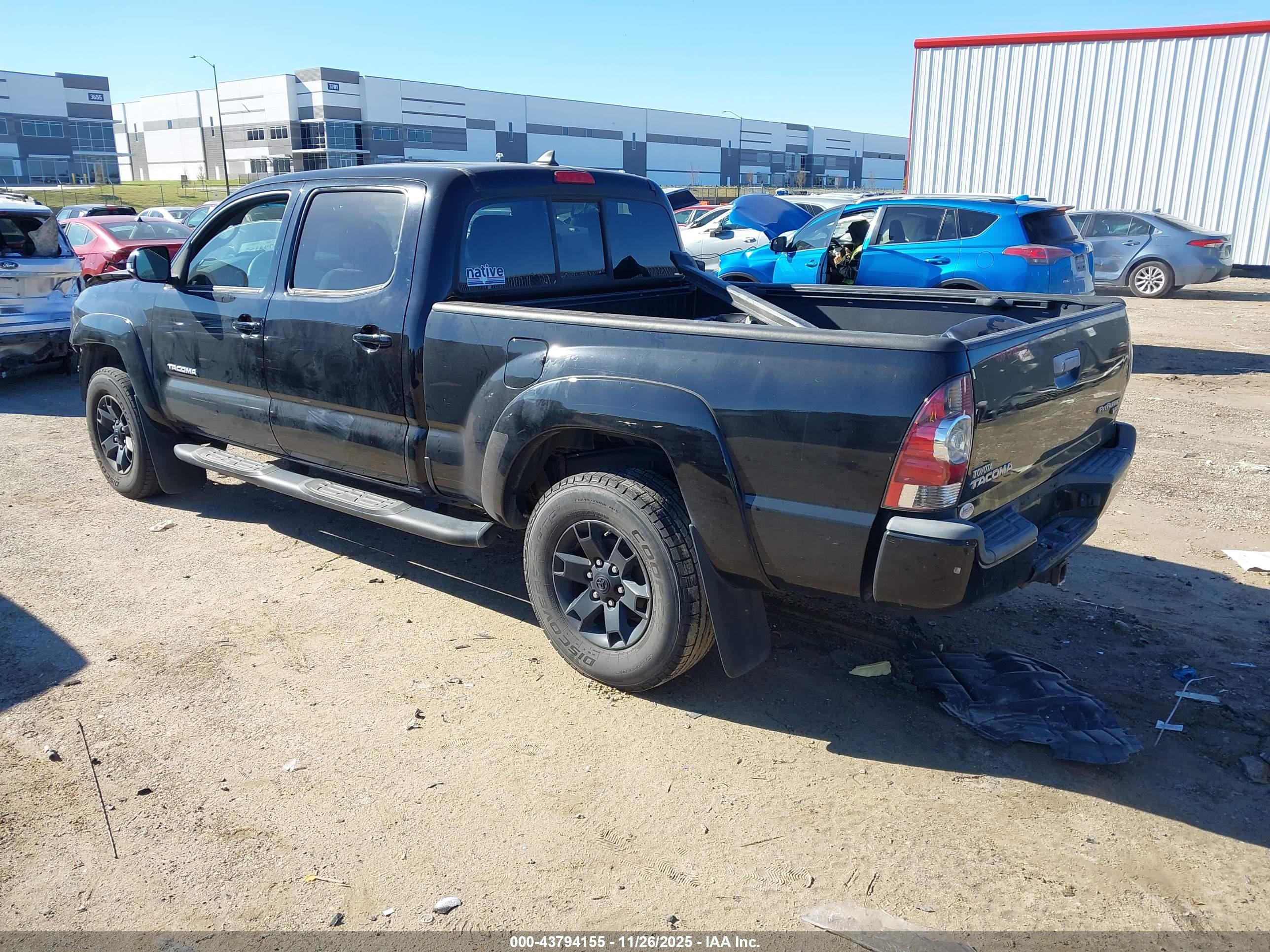 TOYOTA TACOMA image 3
