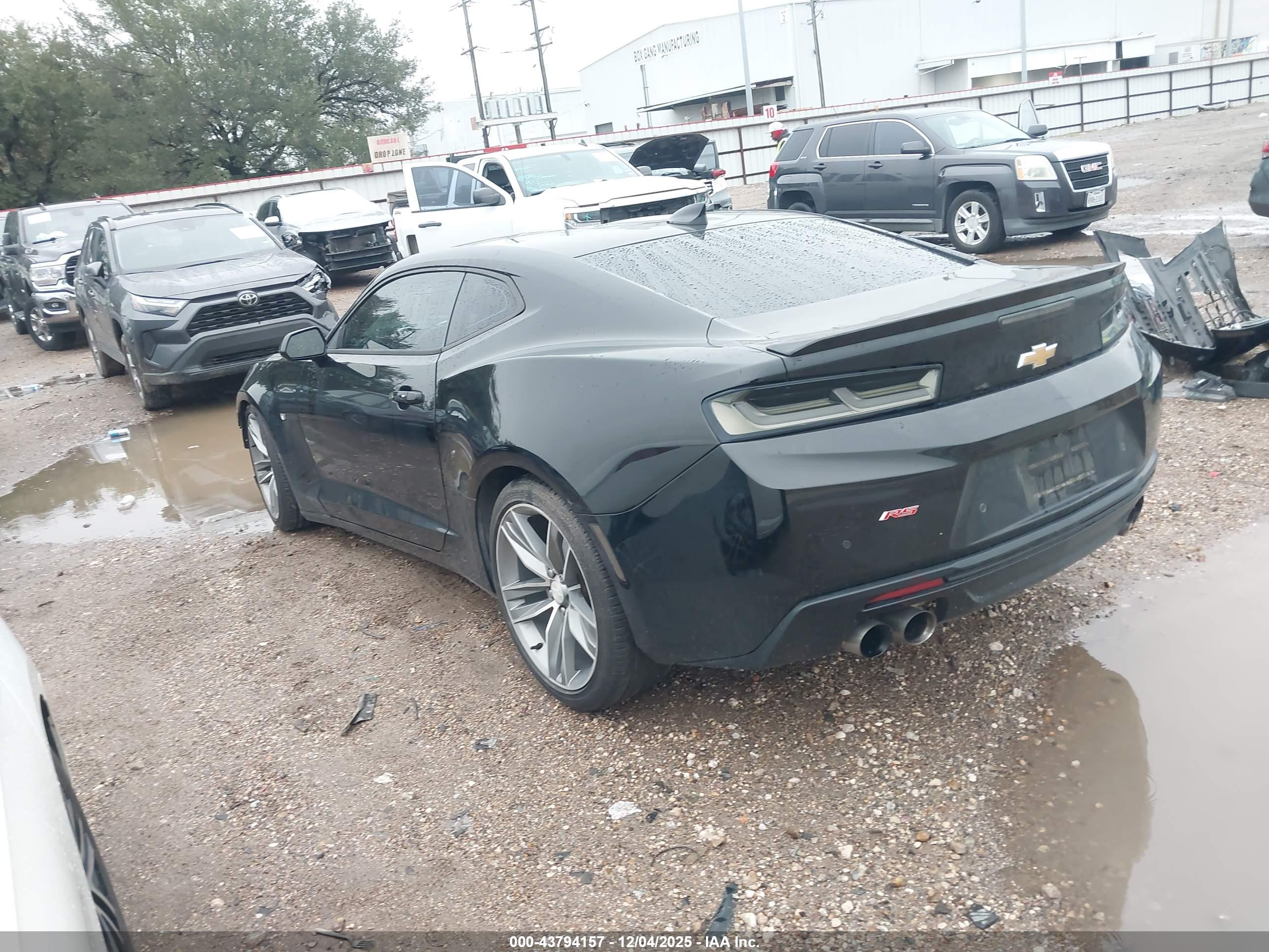 CHEVROLET CAMARO image 3