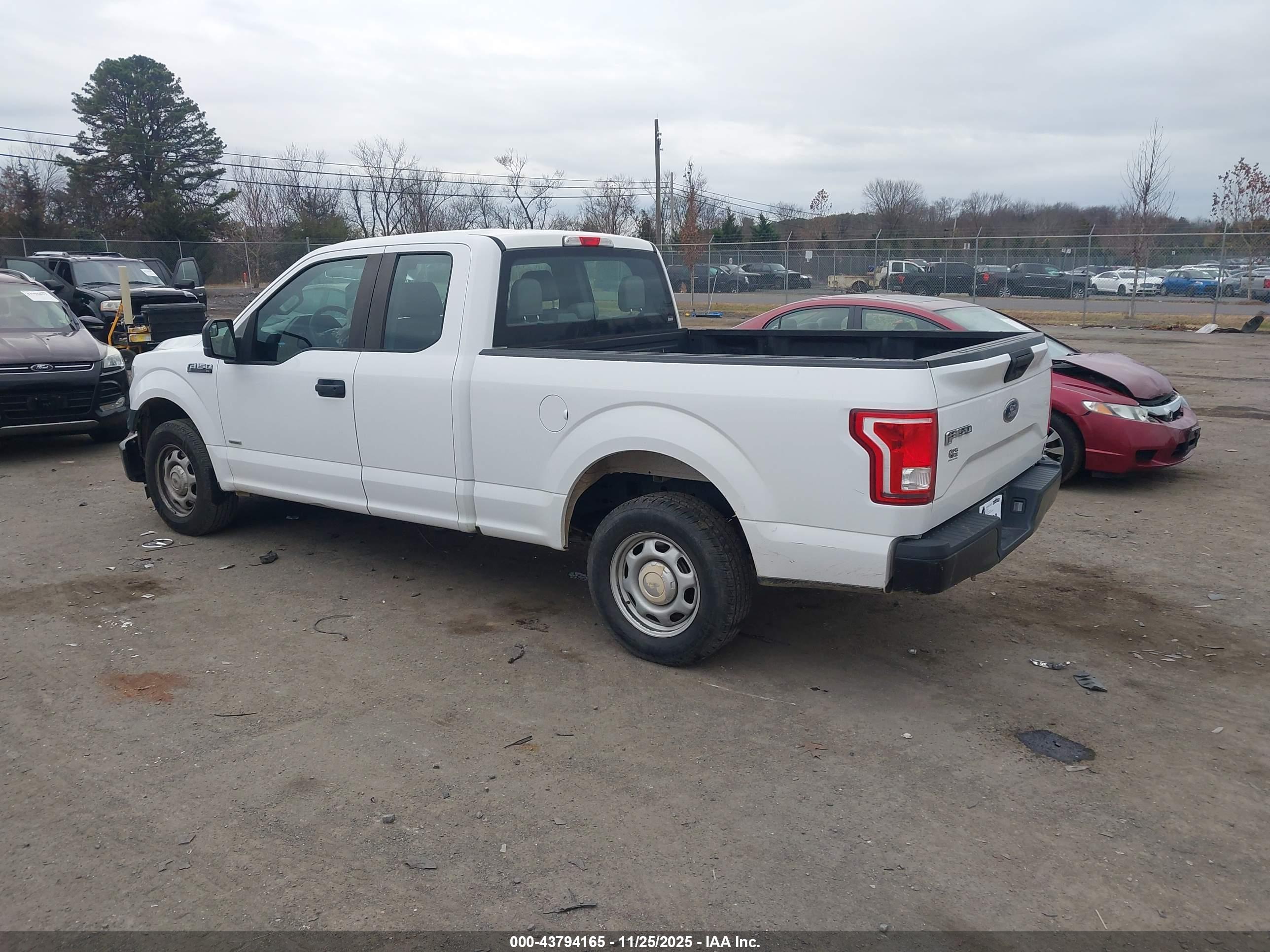 FORD F-150 image 3
