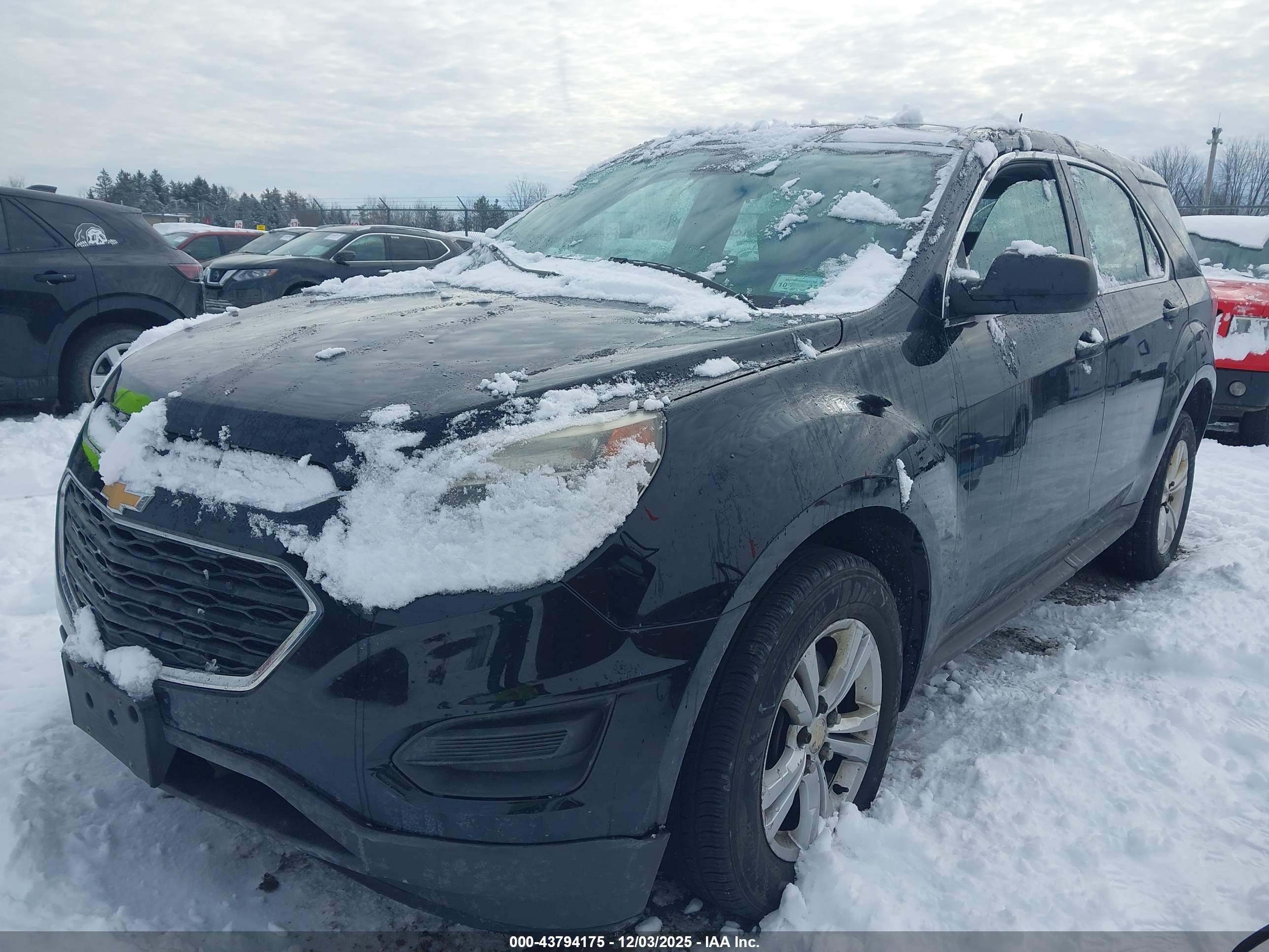 CHEVROLET EQUINOX image 2