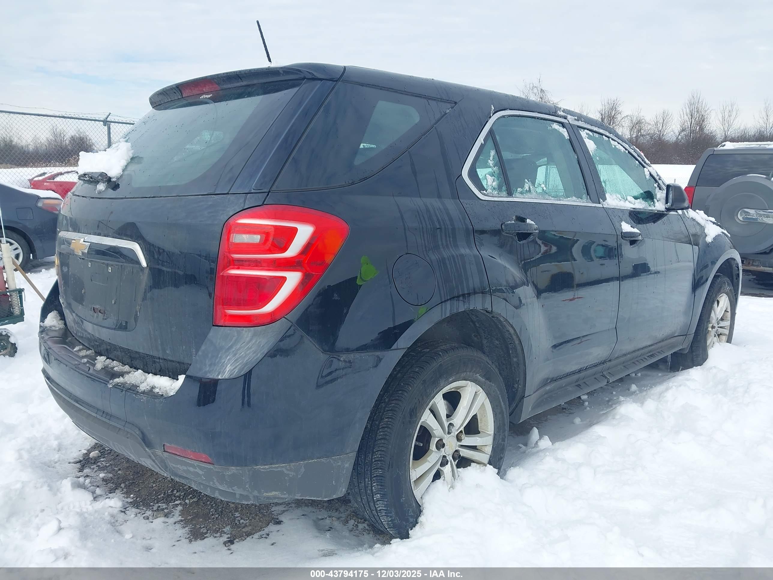CHEVROLET EQUINOX image 4