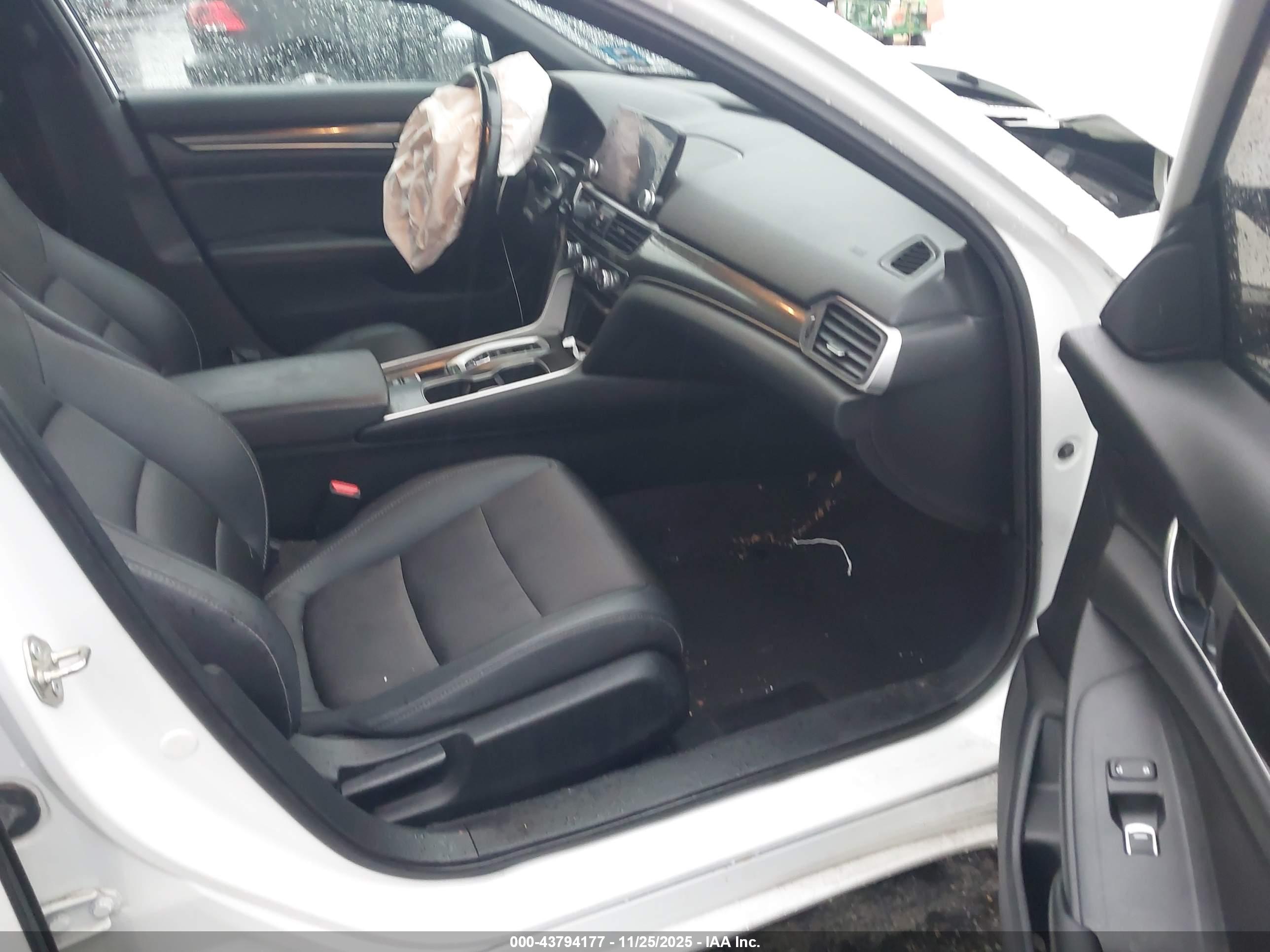 HONDA ACCORD image 5