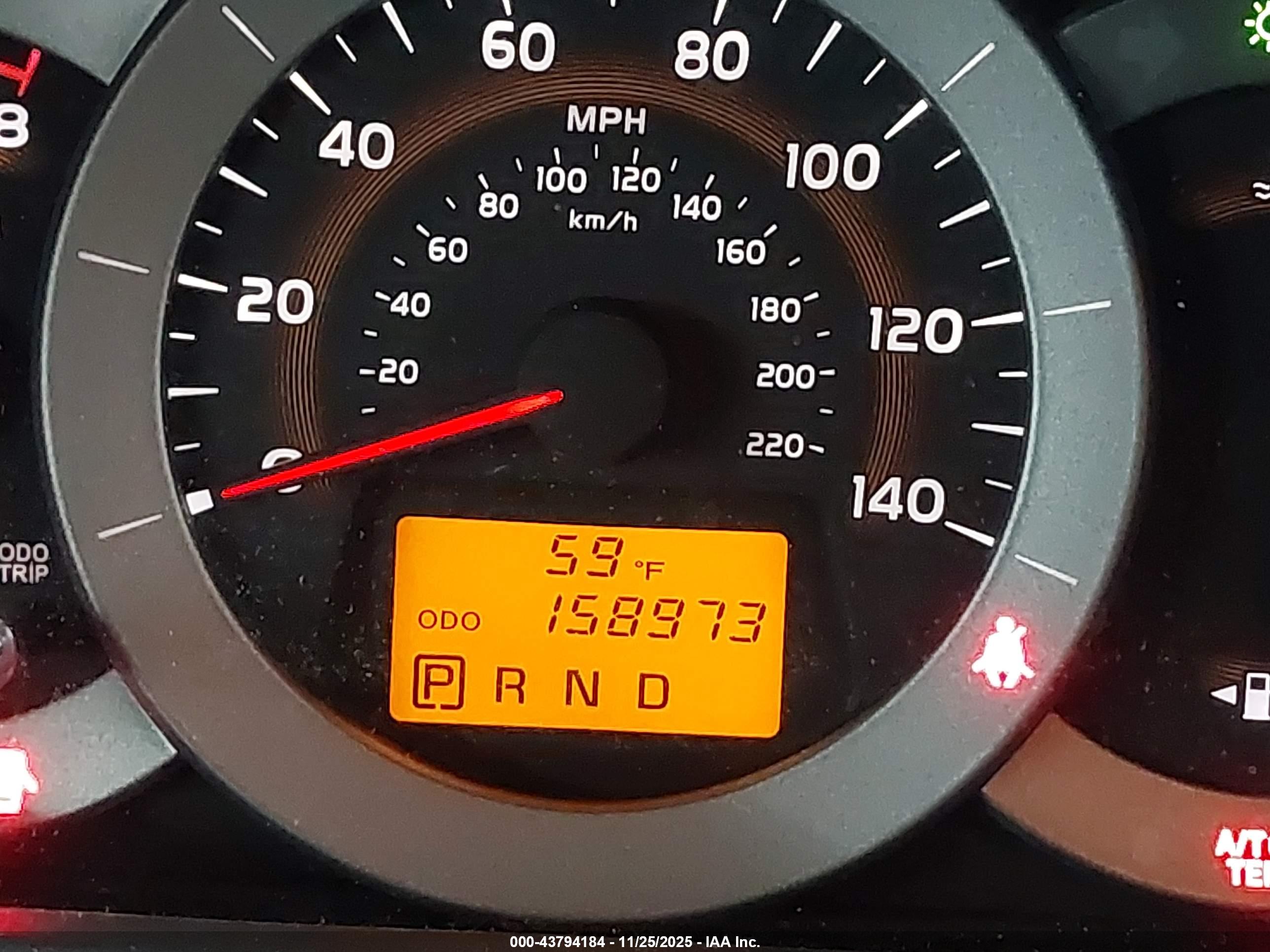 TOYOTA RAV4 image 7