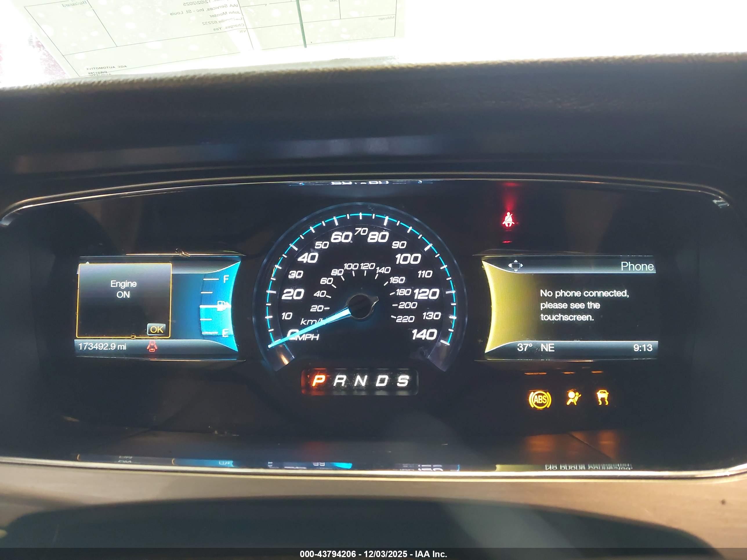 FORD TAURUS image 7