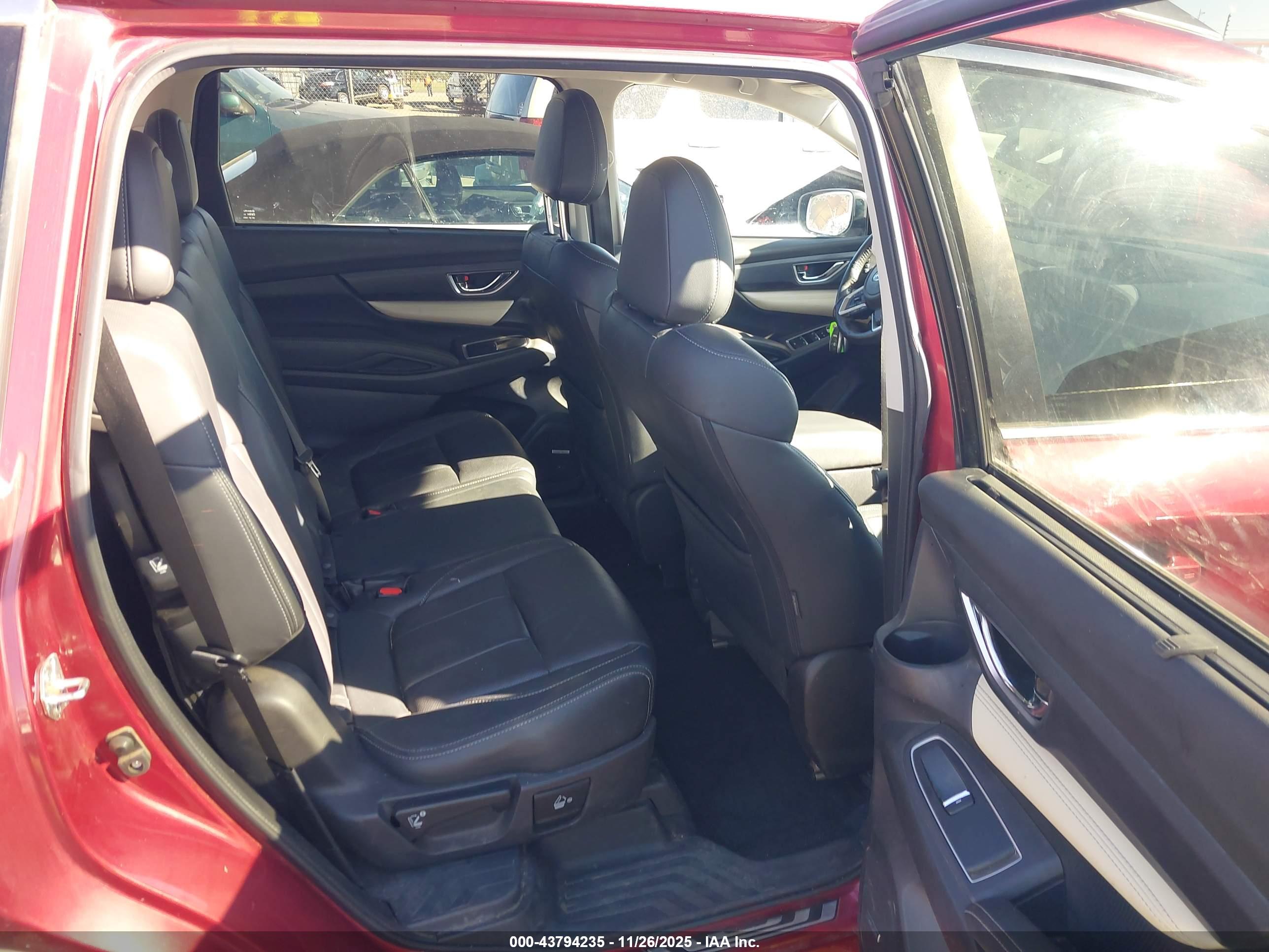 SUBARU ASCENT image 8