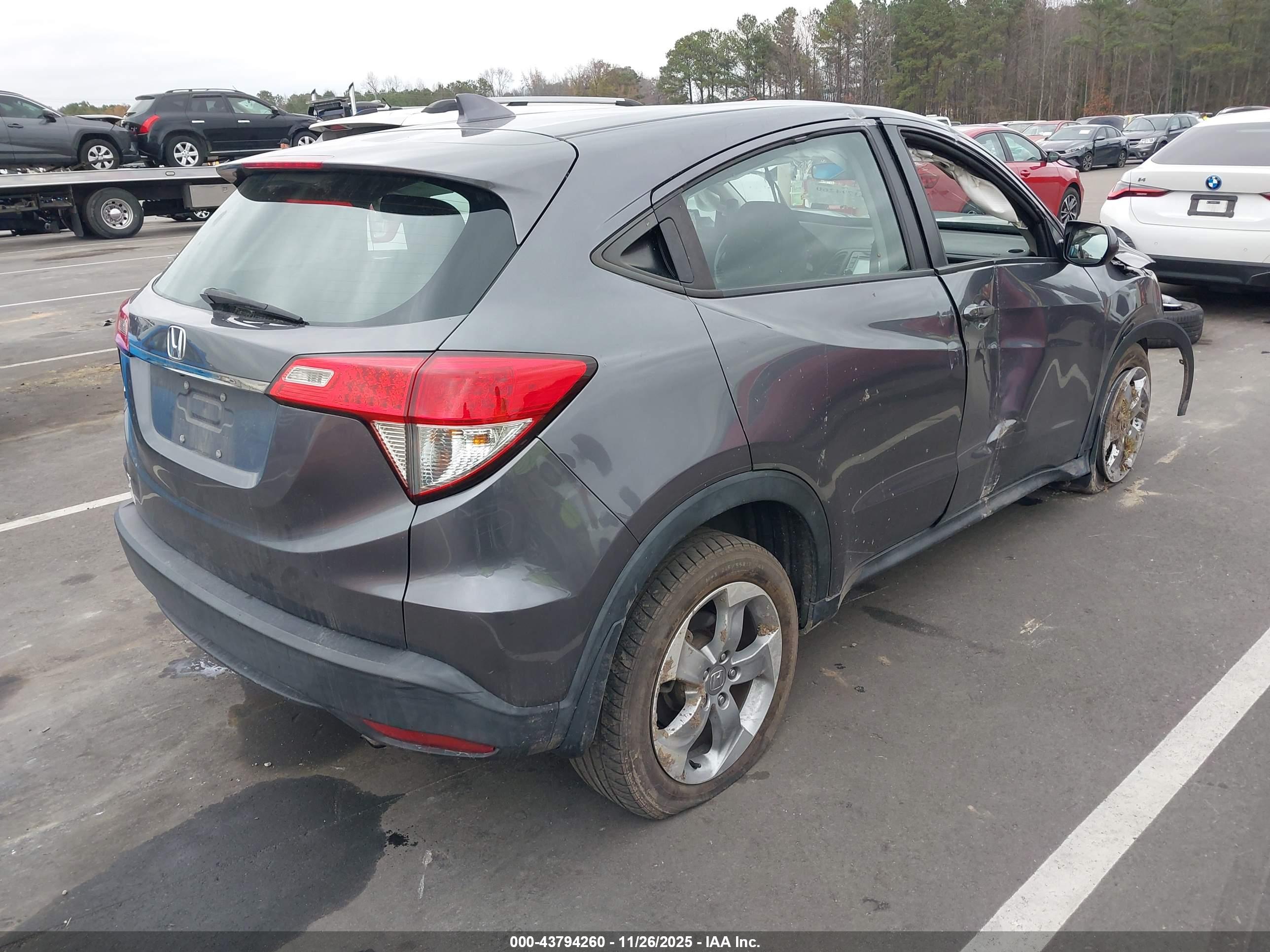 HONDA HR-V image 4