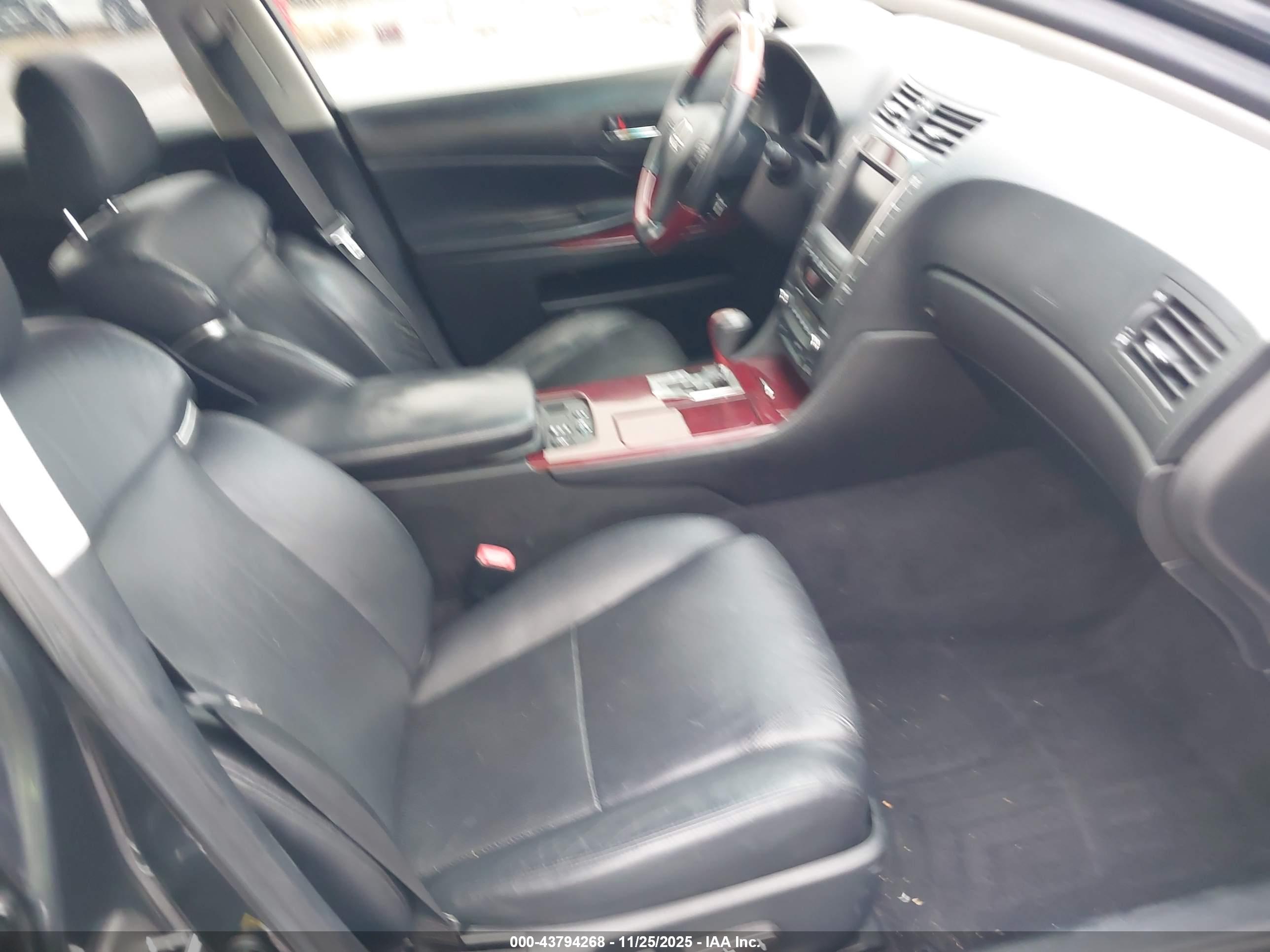 LEXUS GS image 5