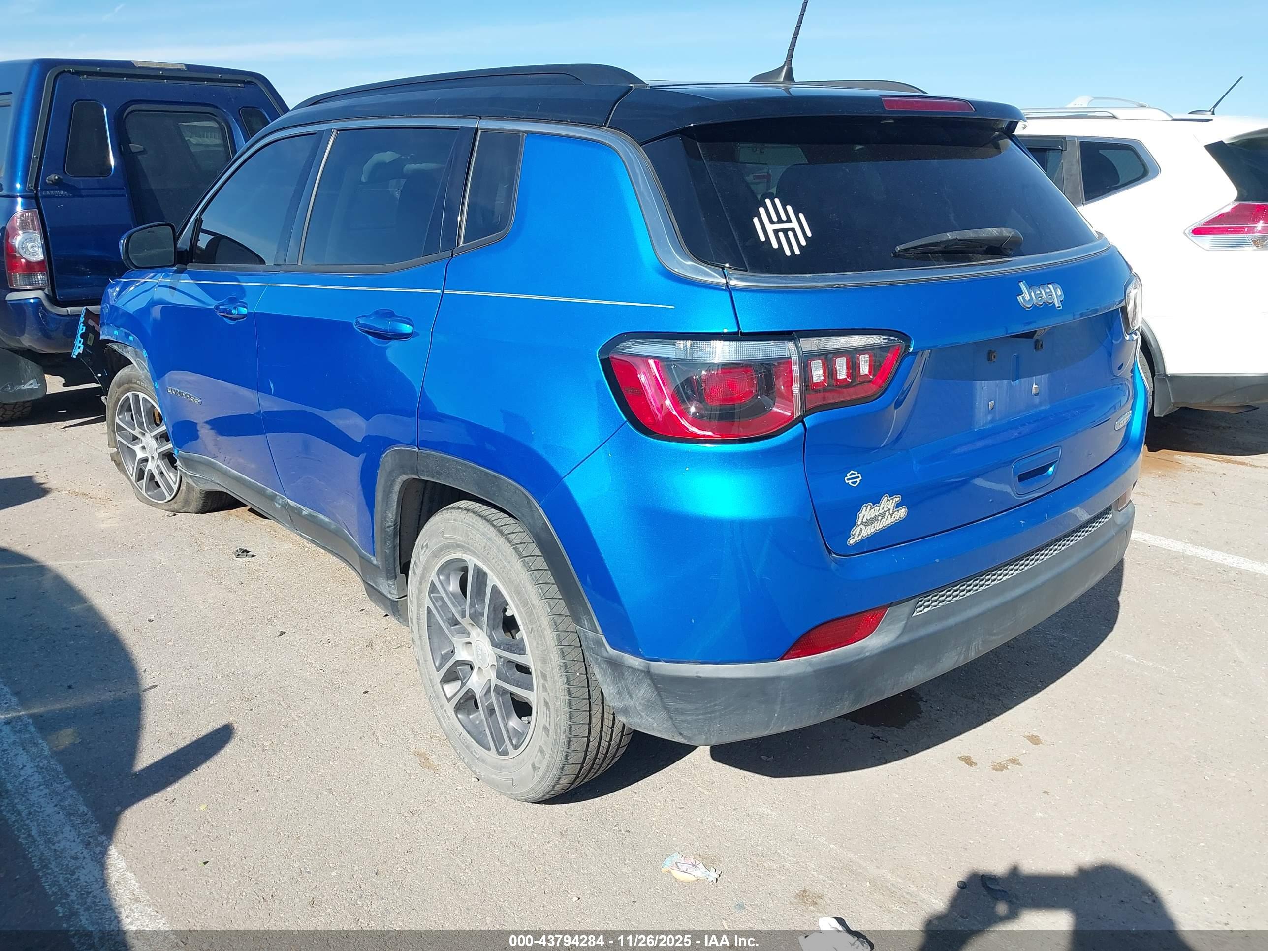 JEEP COMPASS image 3