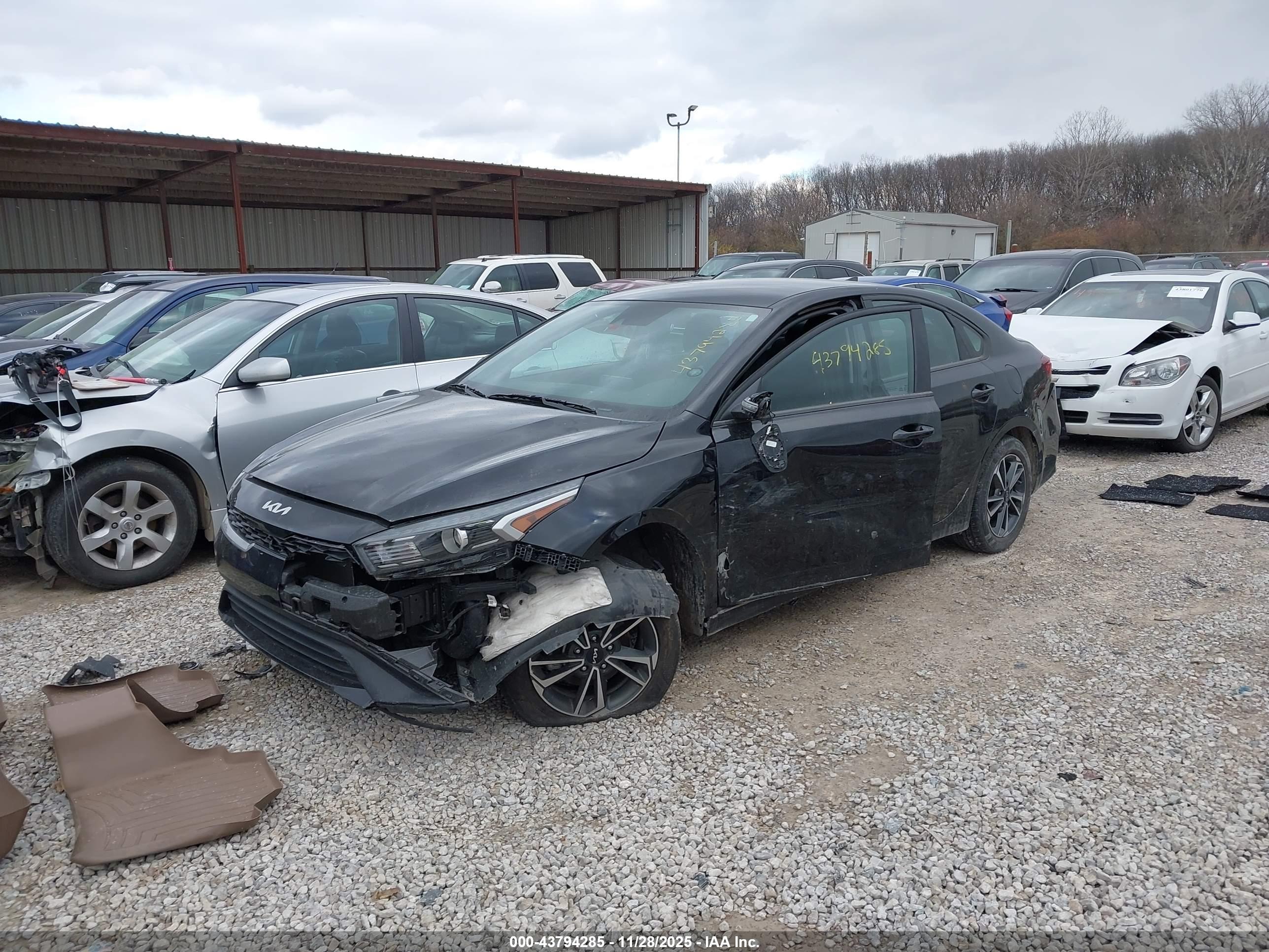 KIA FORTE image 2