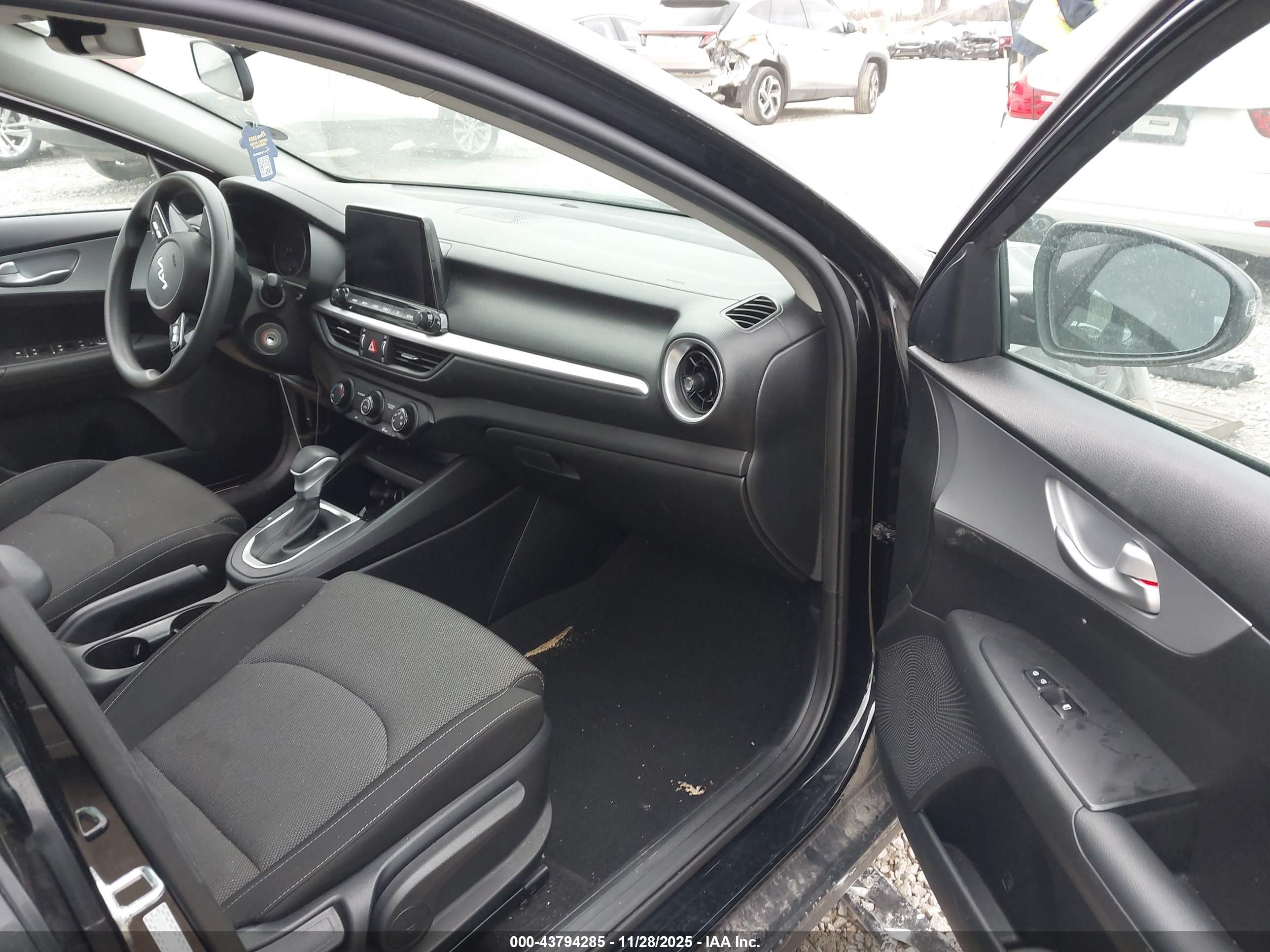 KIA FORTE image 5