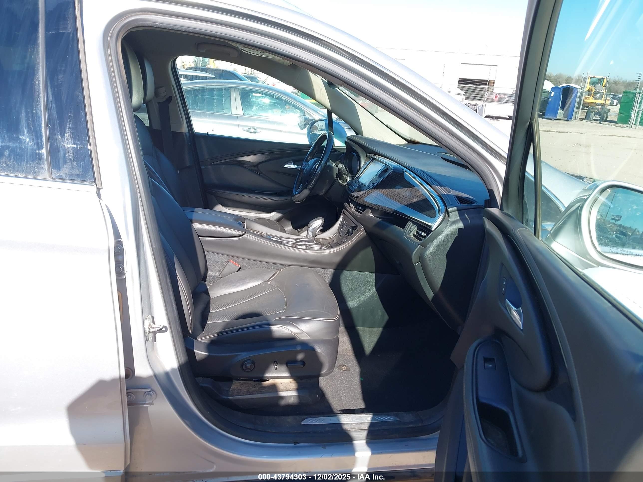 BUICK ENVISION image 5