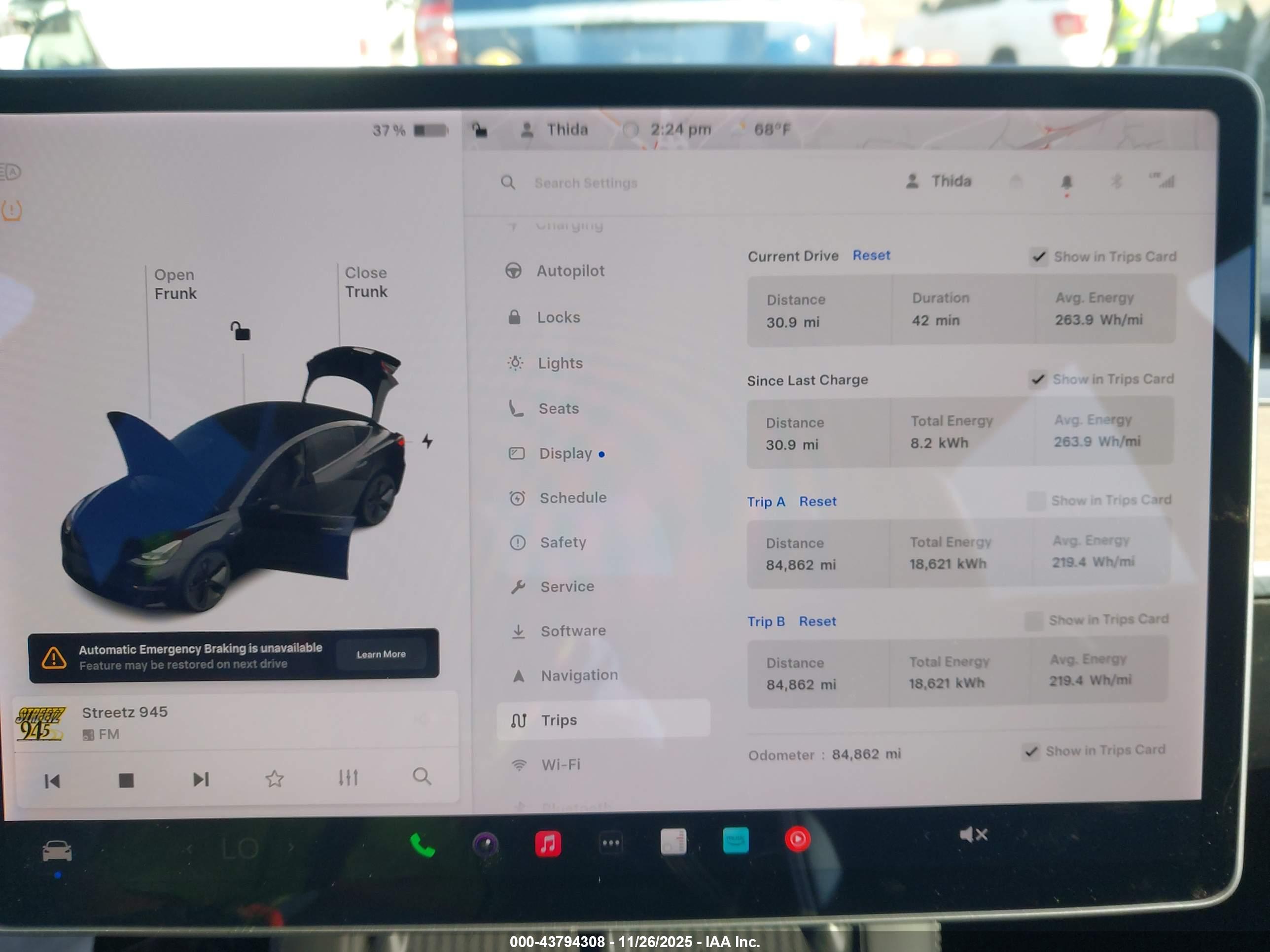 TESLA MODEL image 7