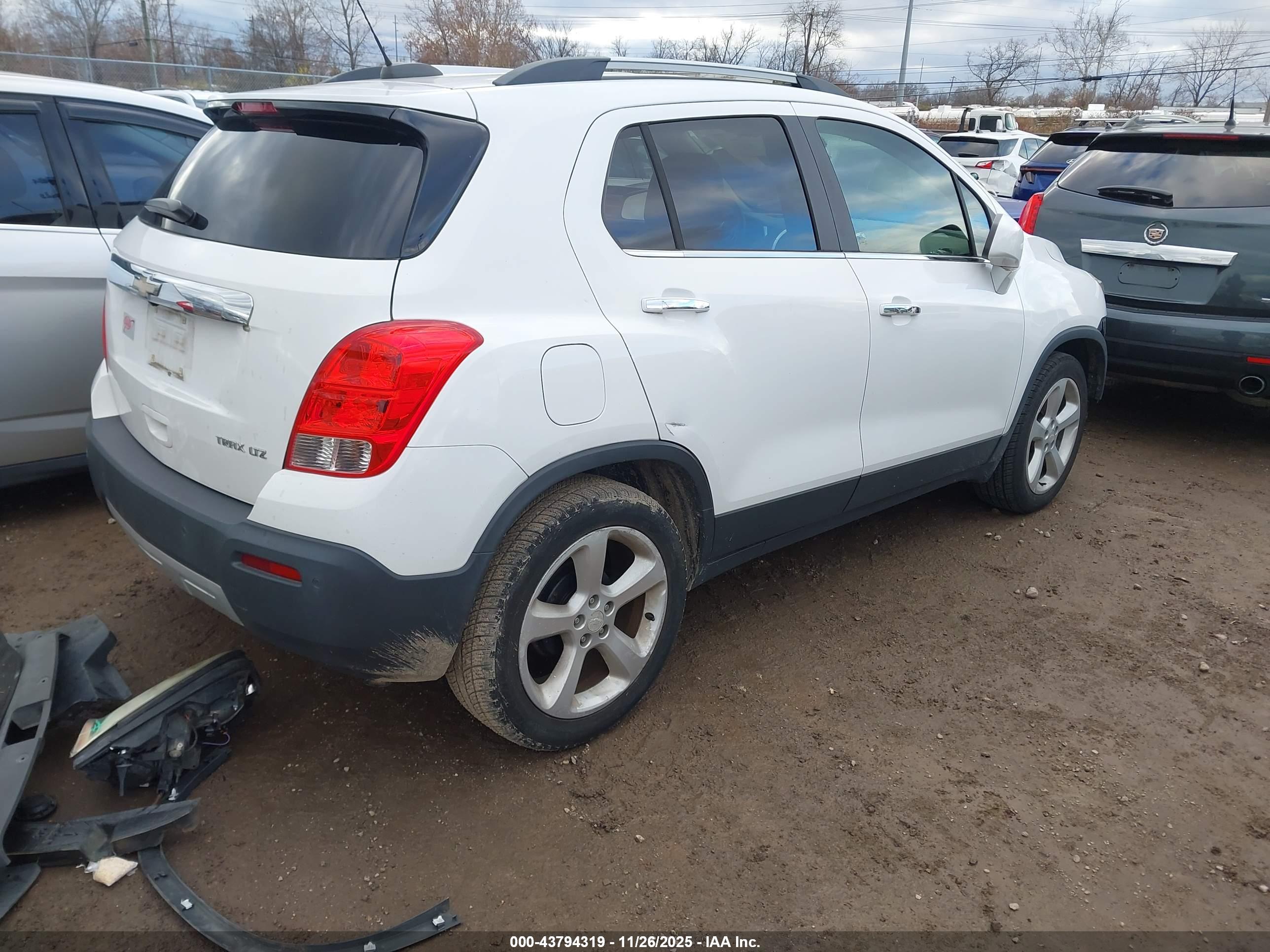 CHEVROLET TRAX image 4