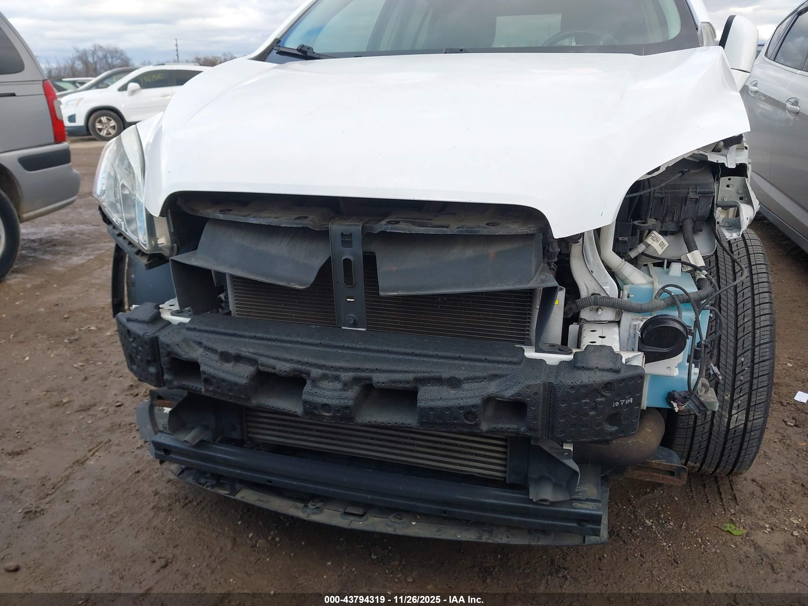 CHEVROLET TRAX image 6