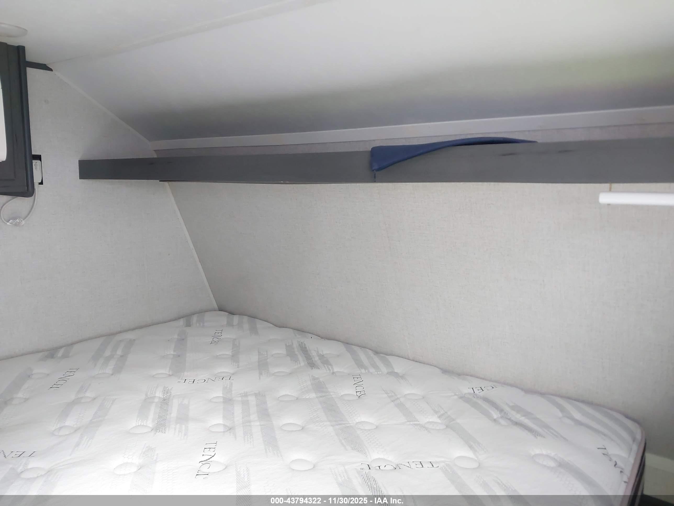 ASPEN 17B image 5