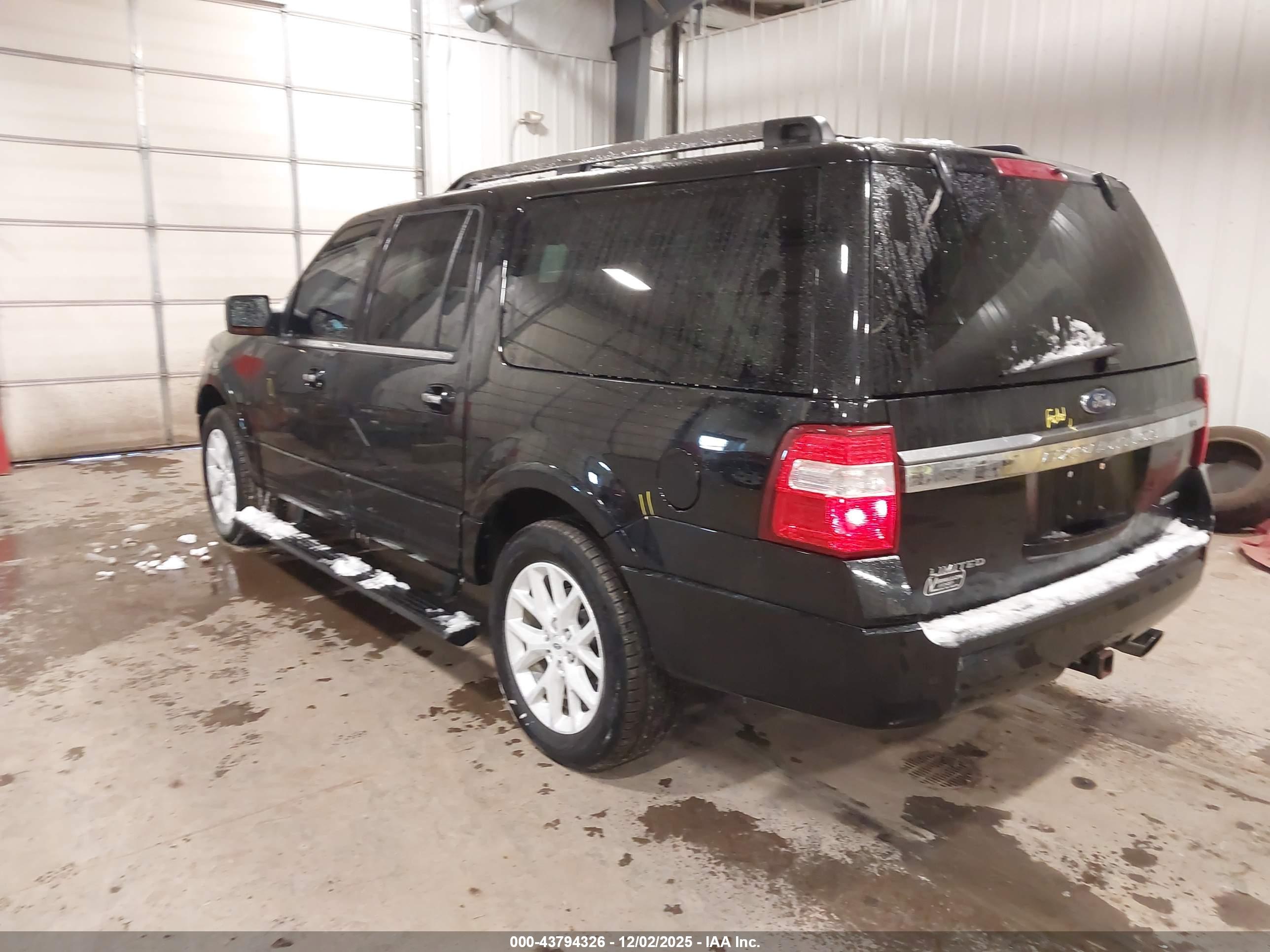 FORD EXPEDITION image 3