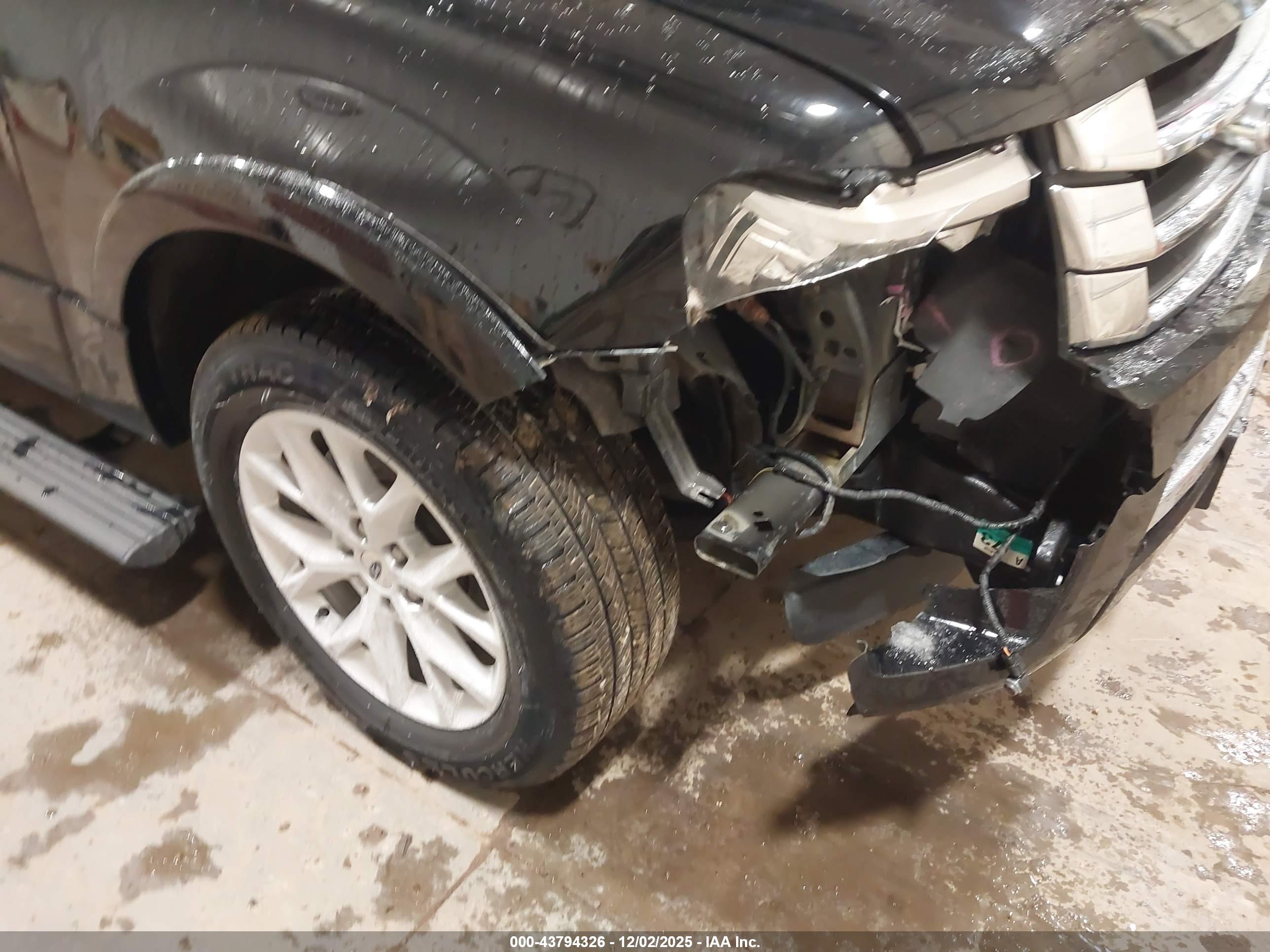 FORD EXPEDITION image 6