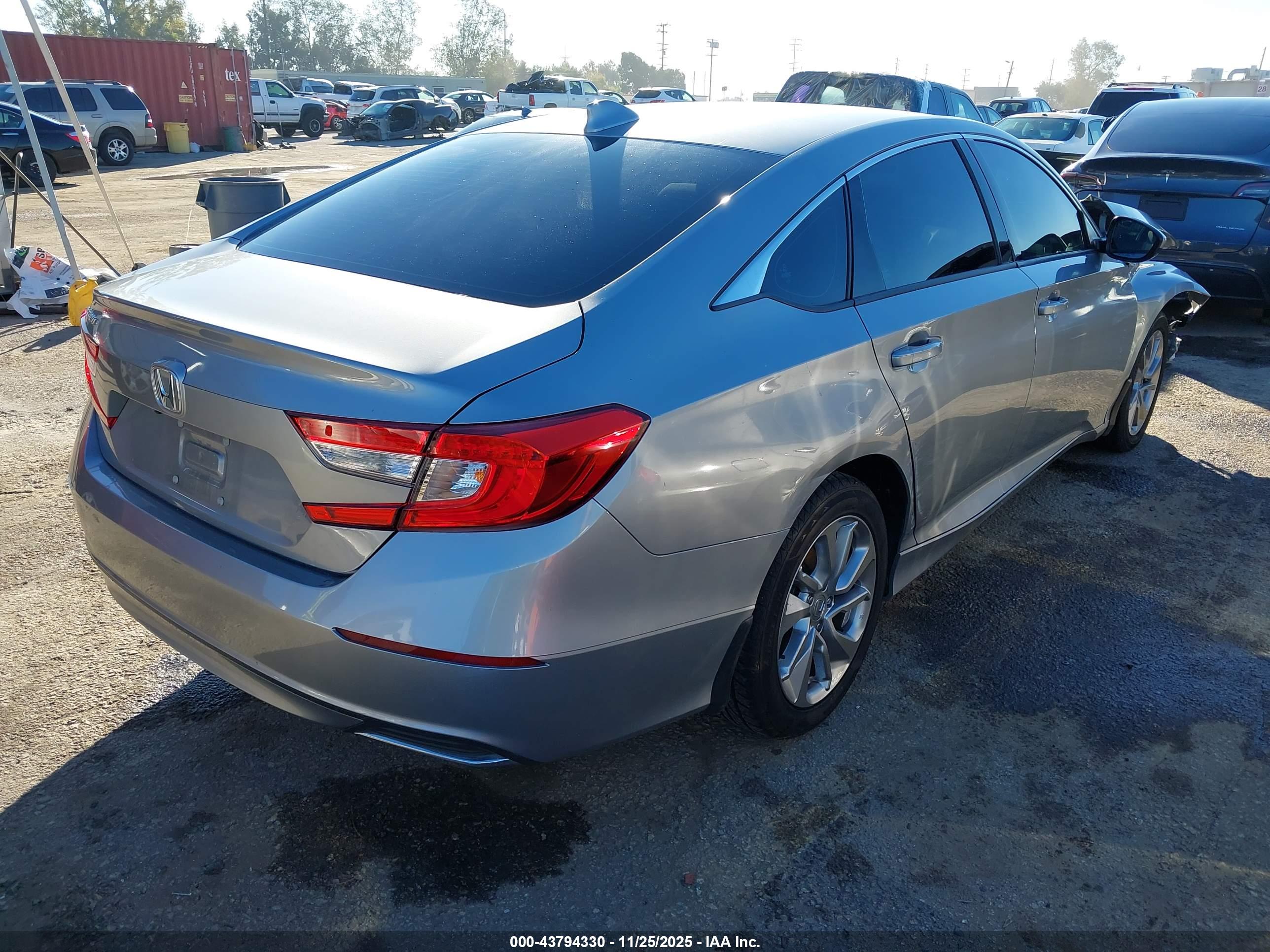 HONDA ACCORD image 4