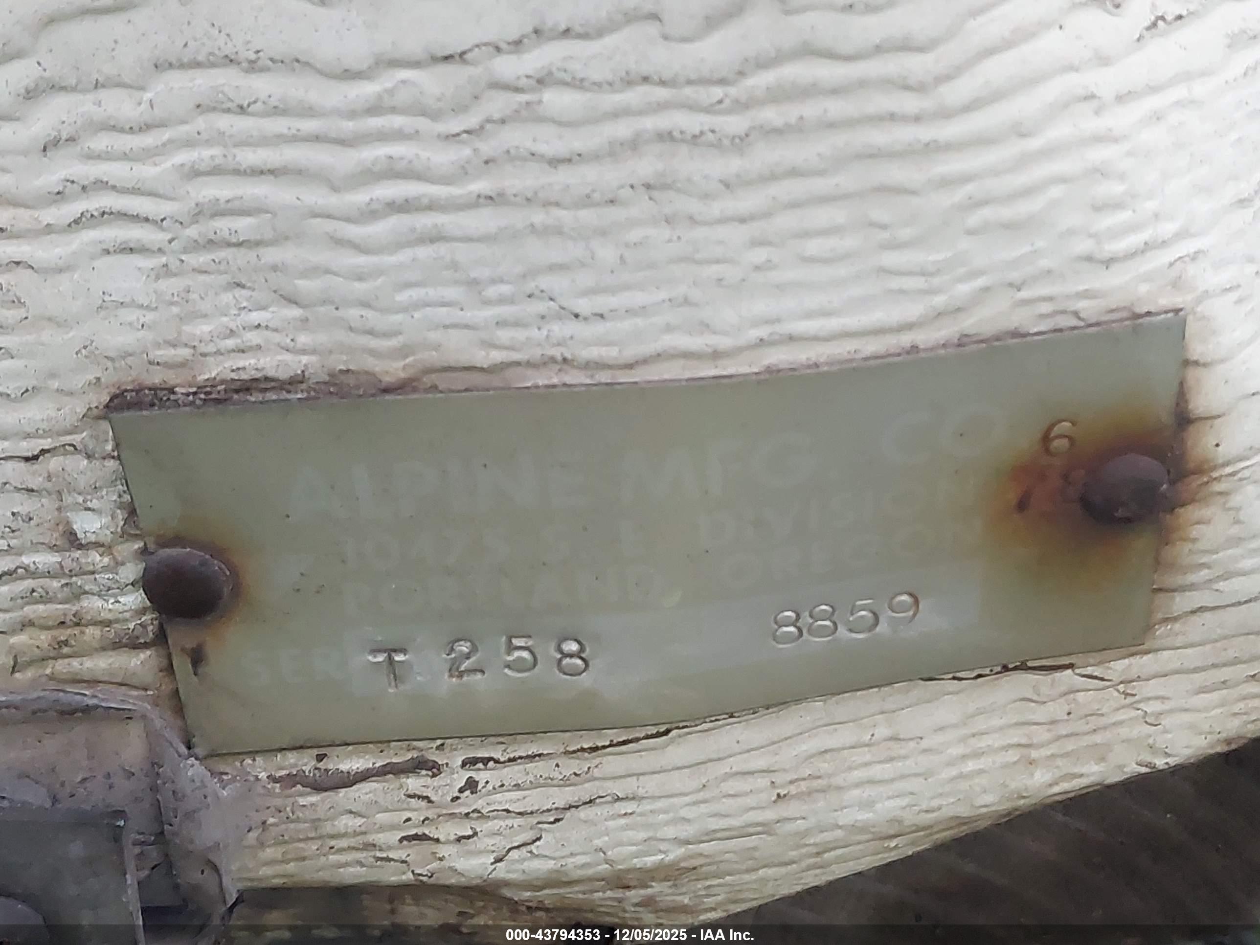ALPINE TRUCK image 9