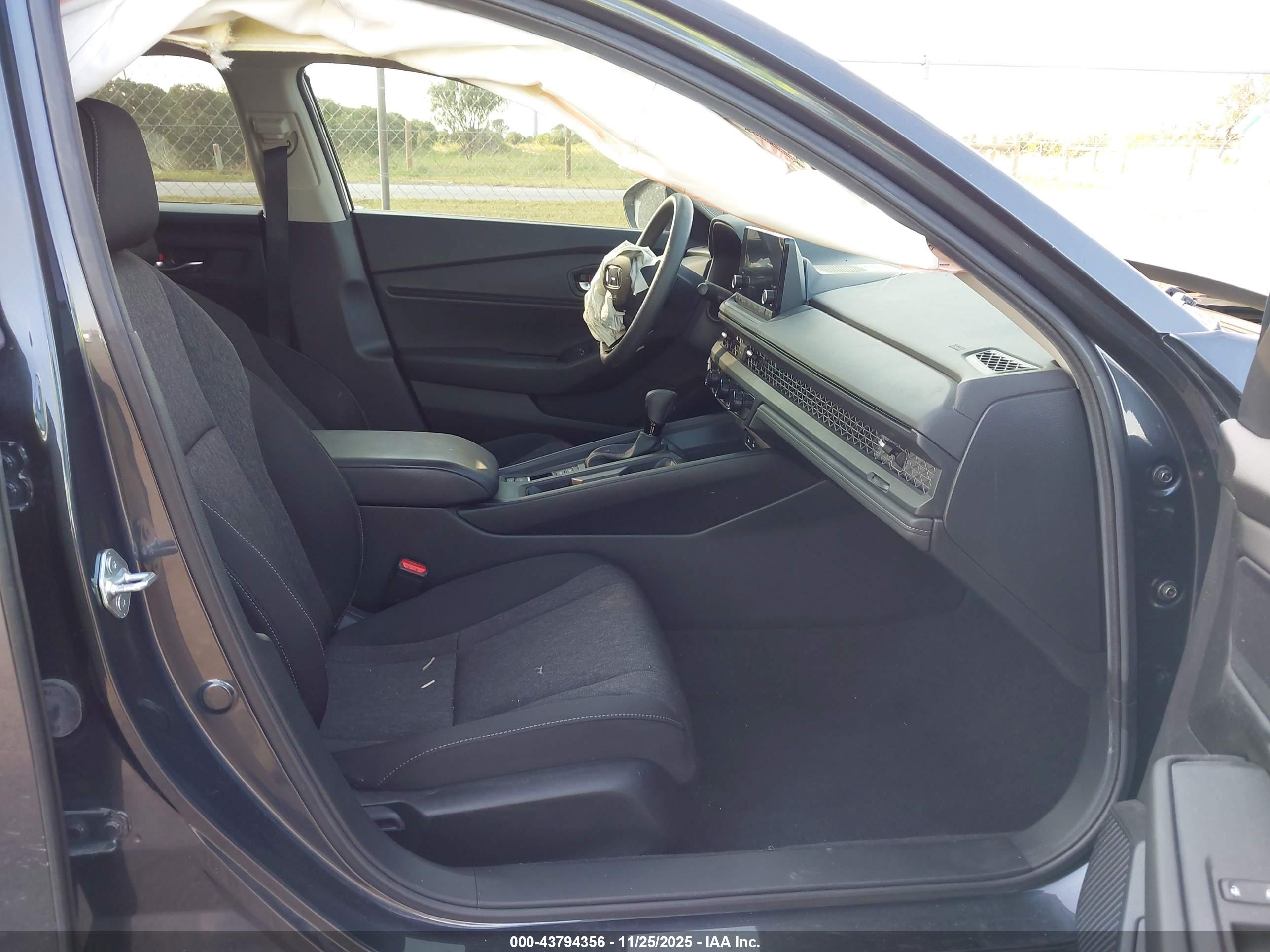 HONDA ACCORD image 5