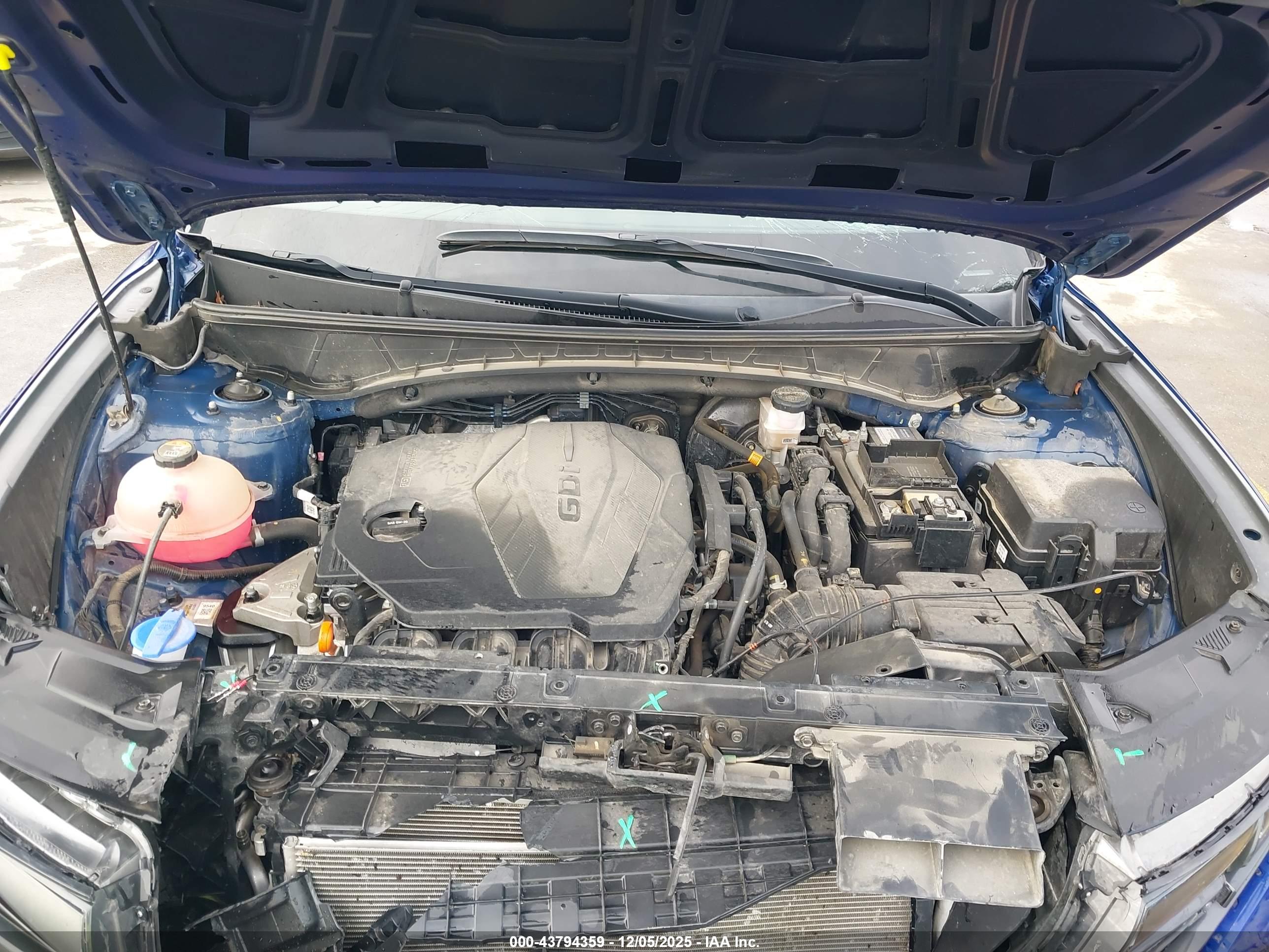 HYUNDAI TUCSON image 10