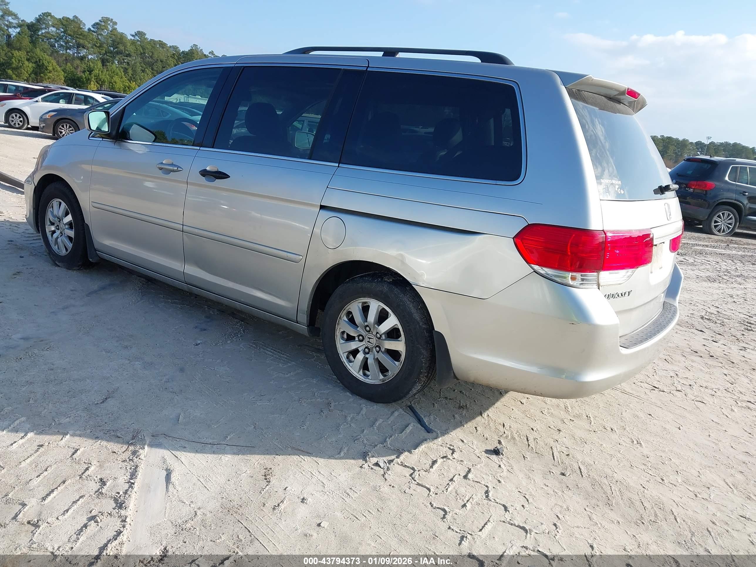 HONDA ODYSSEY image 3