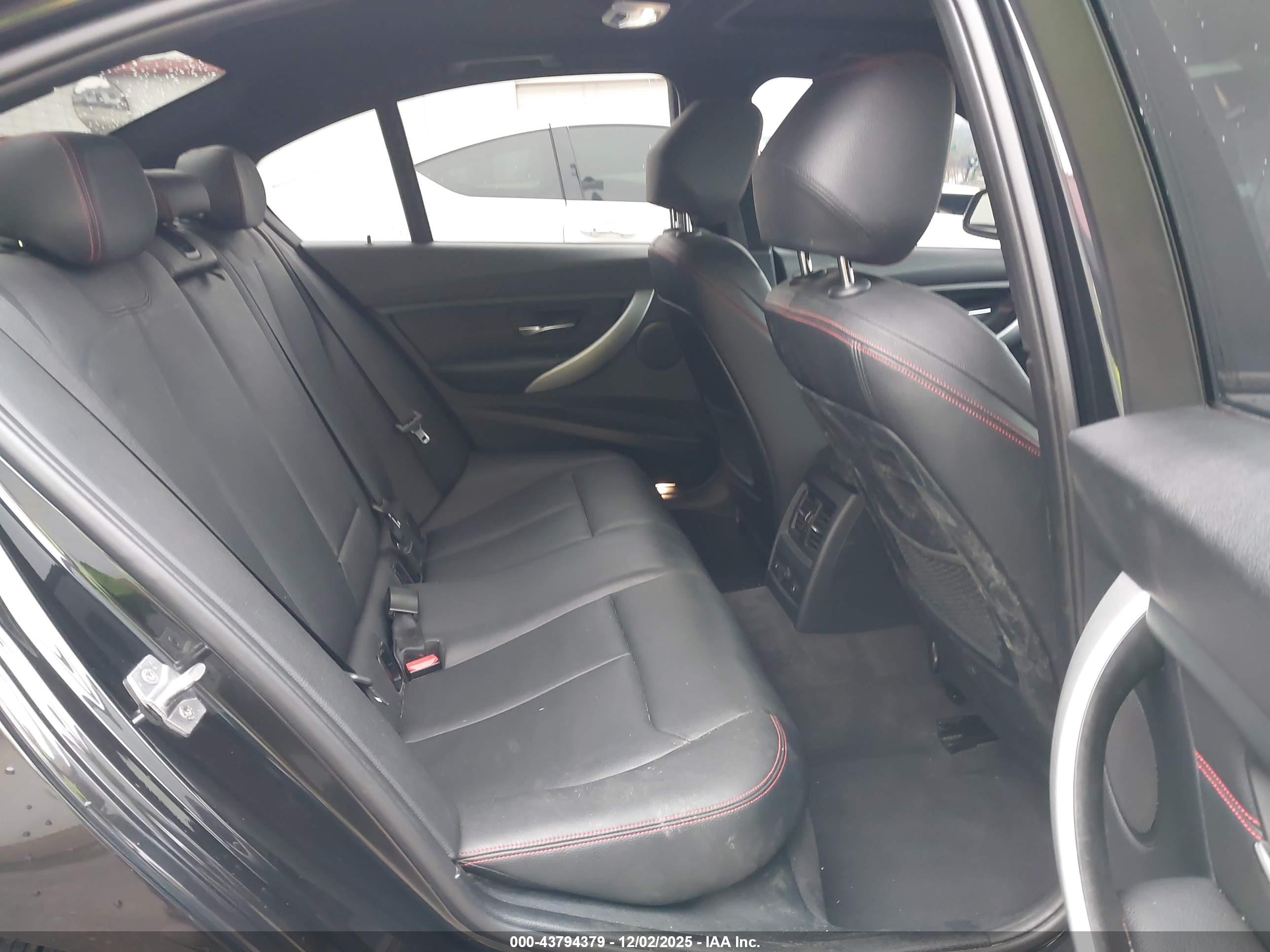 BMW 328I image 8