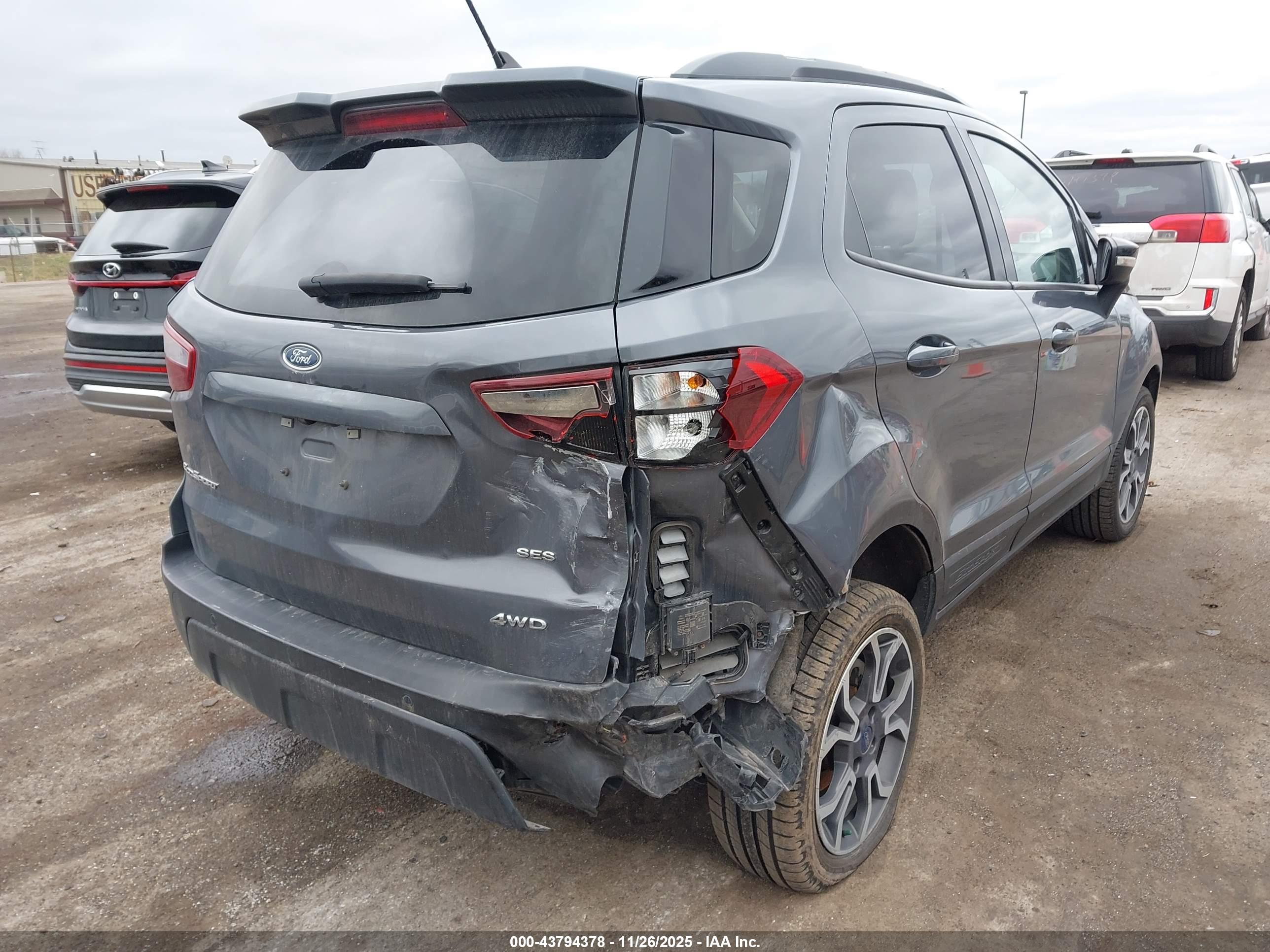 FORD ECOSPORT image 6