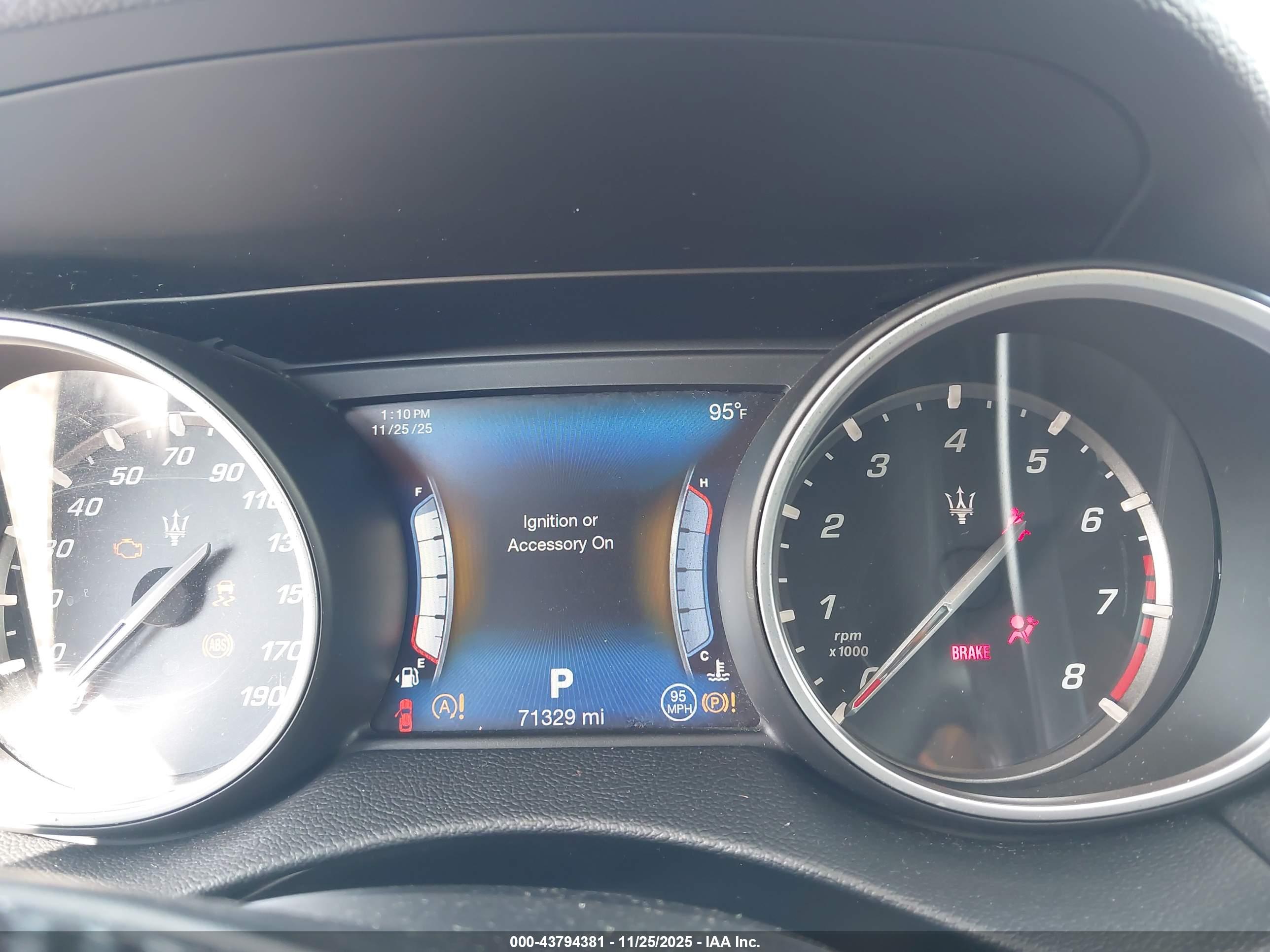 MASERATI LEVANTE image 7