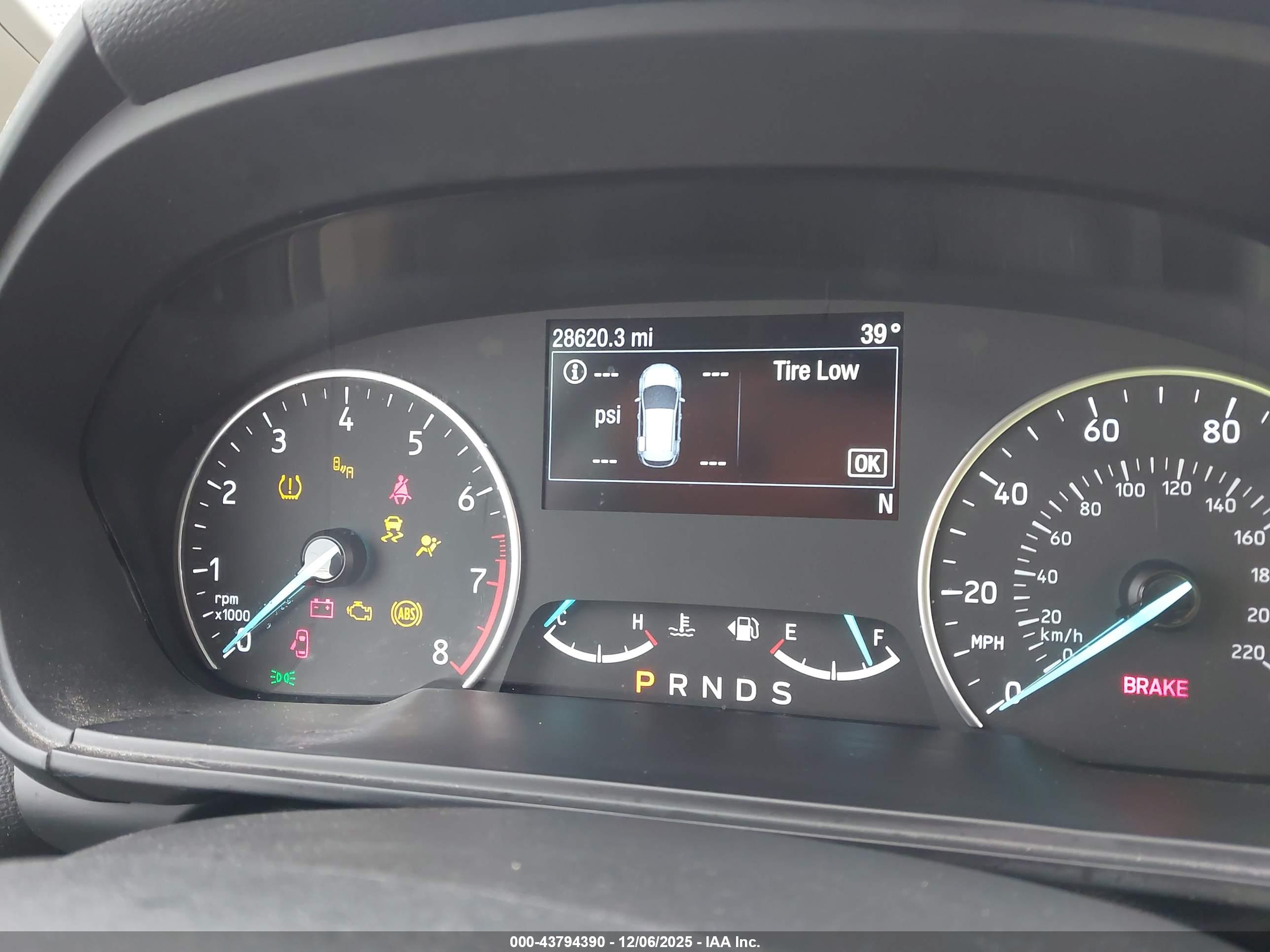 FORD ECOSPORT image 7