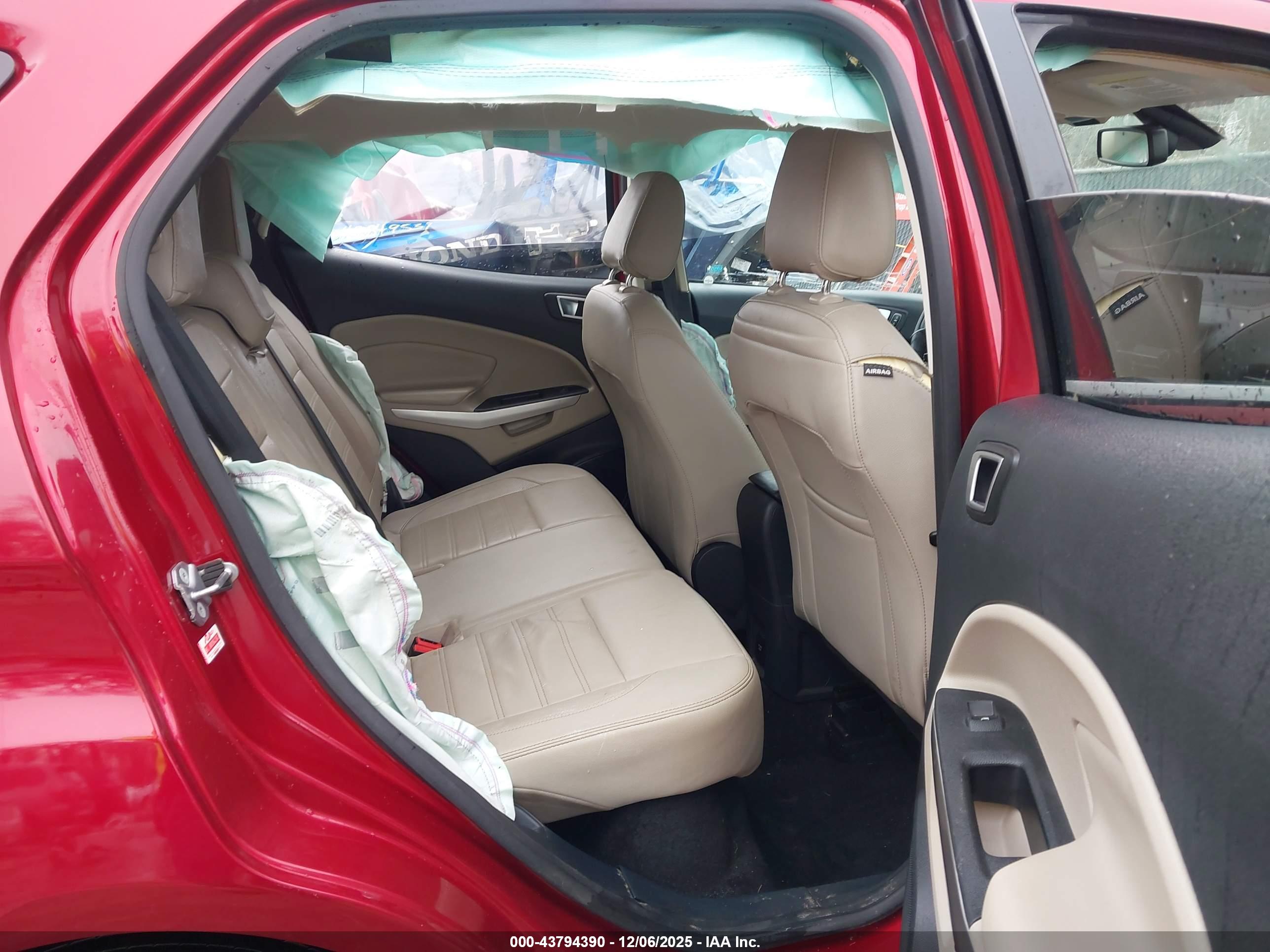 FORD ECOSPORT image 8
