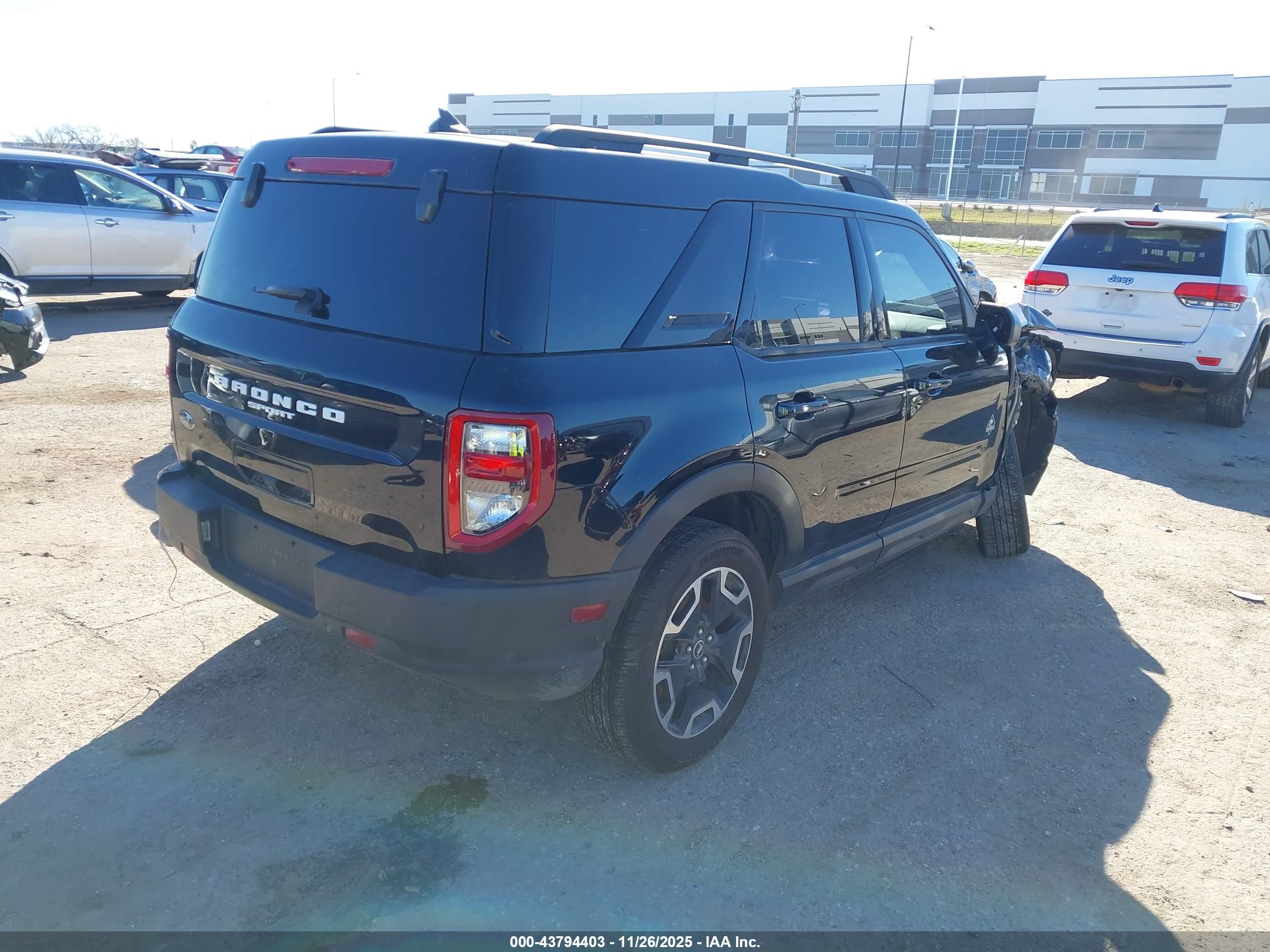 FORD BRONCO image 4