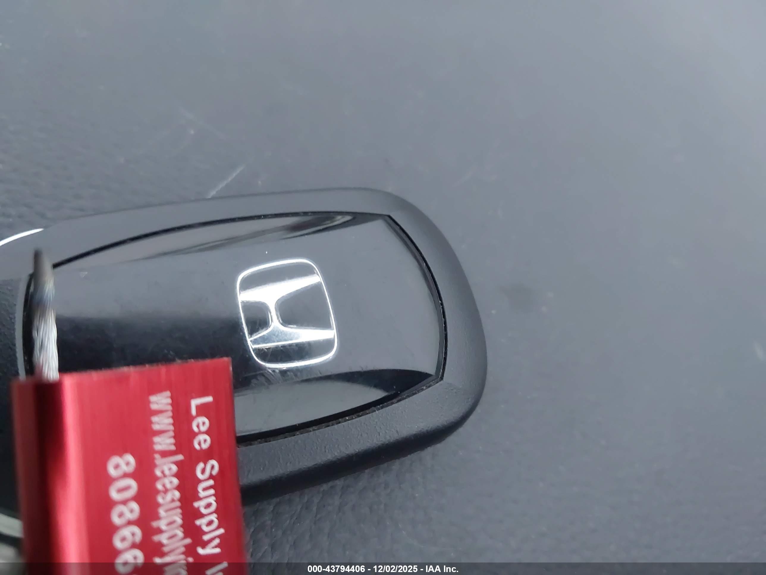 HONDA CIVIC image 11
