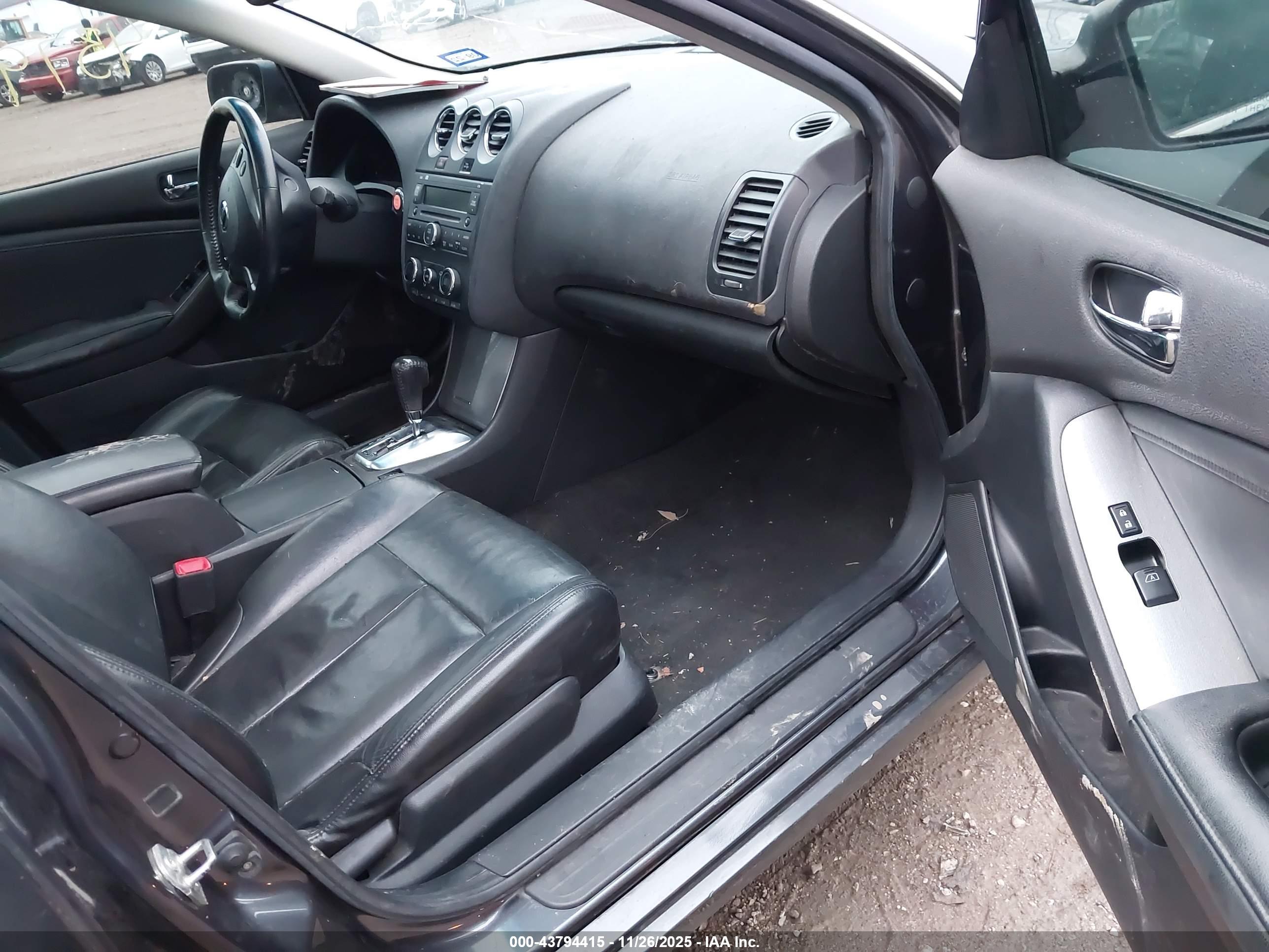 NISSAN ALTIMA image 5