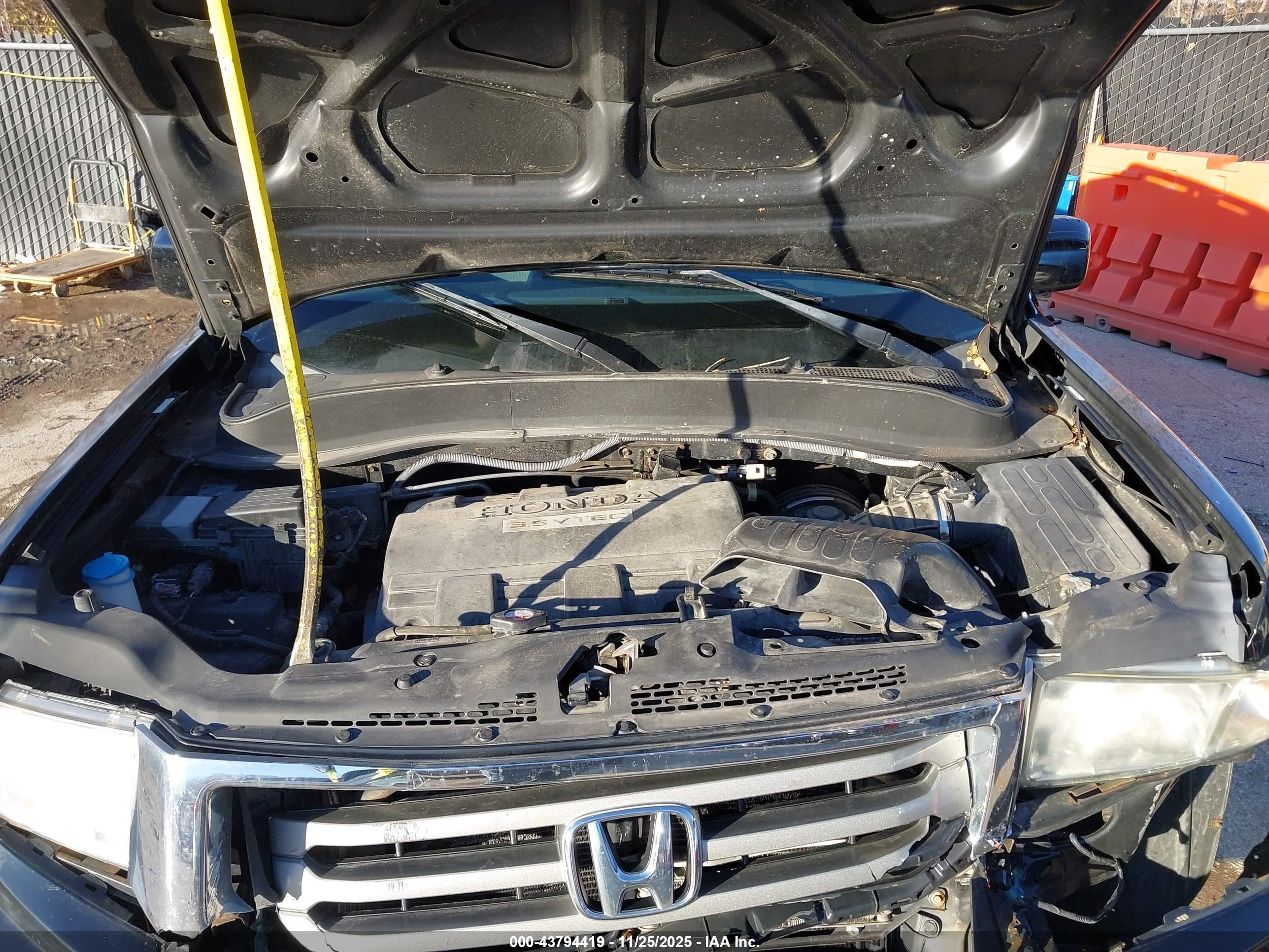 HONDA RIDGELINE image 10