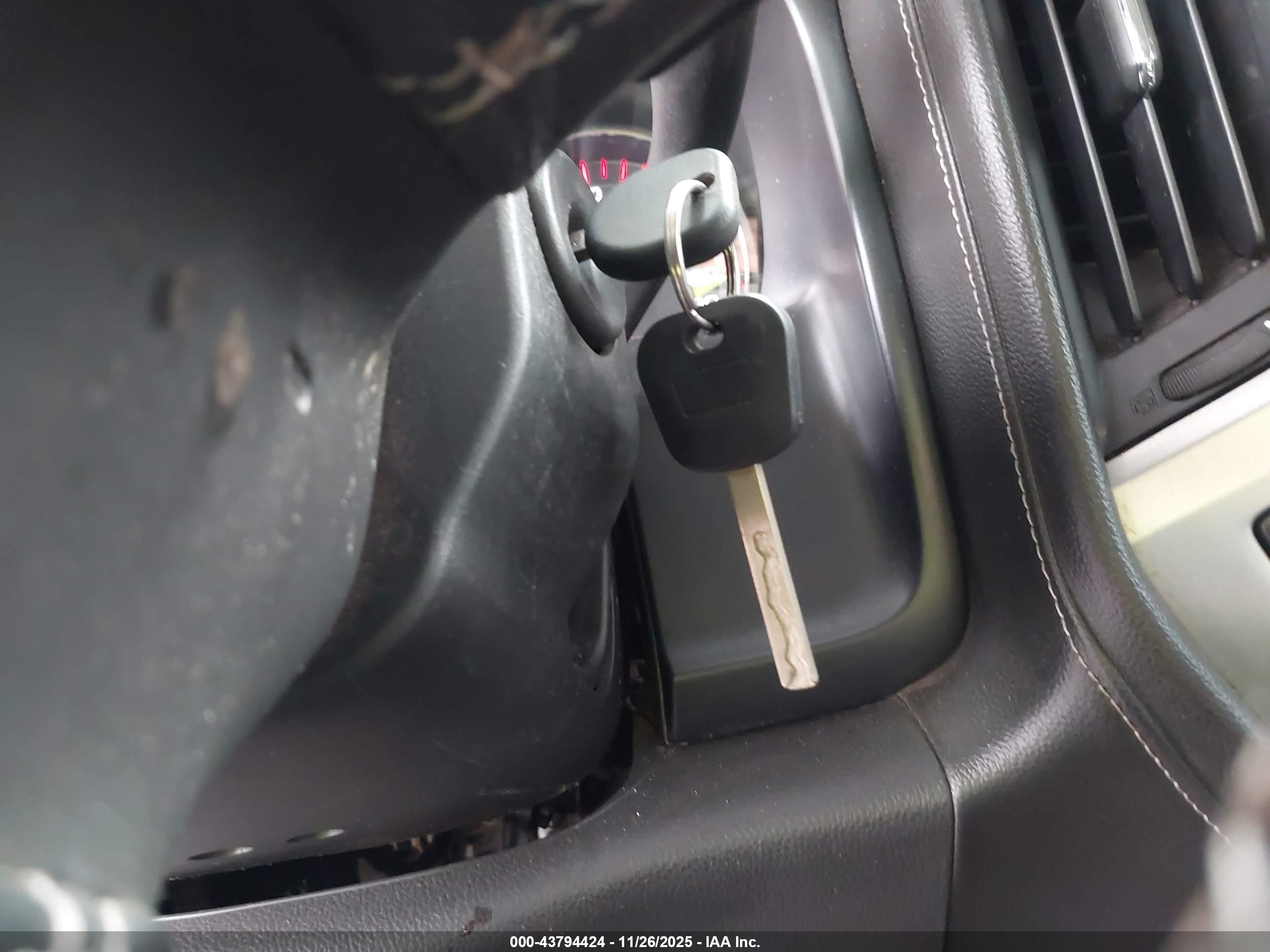 GMC SIERRA image 11