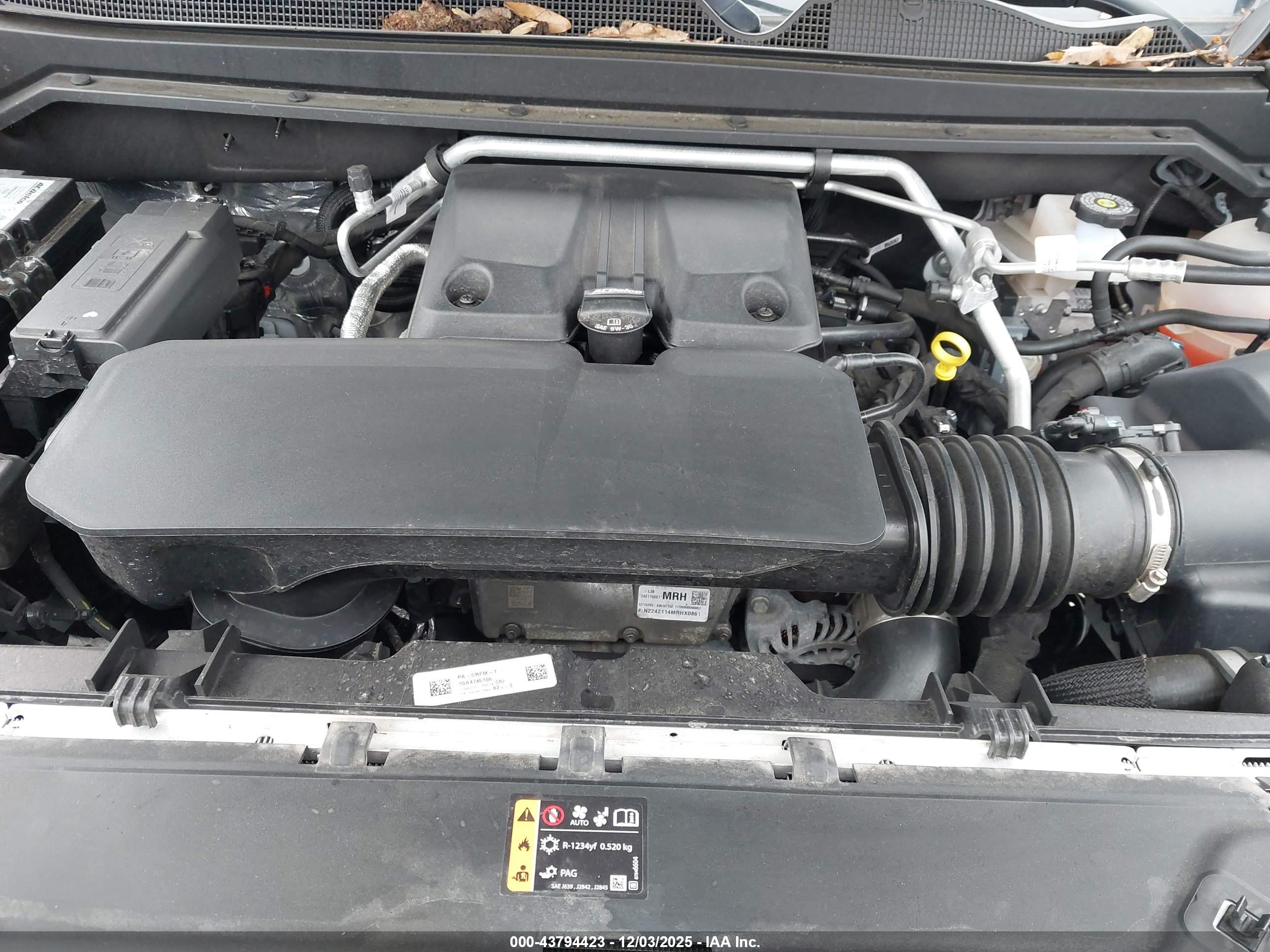 CHEVROLET COLORADO image 10