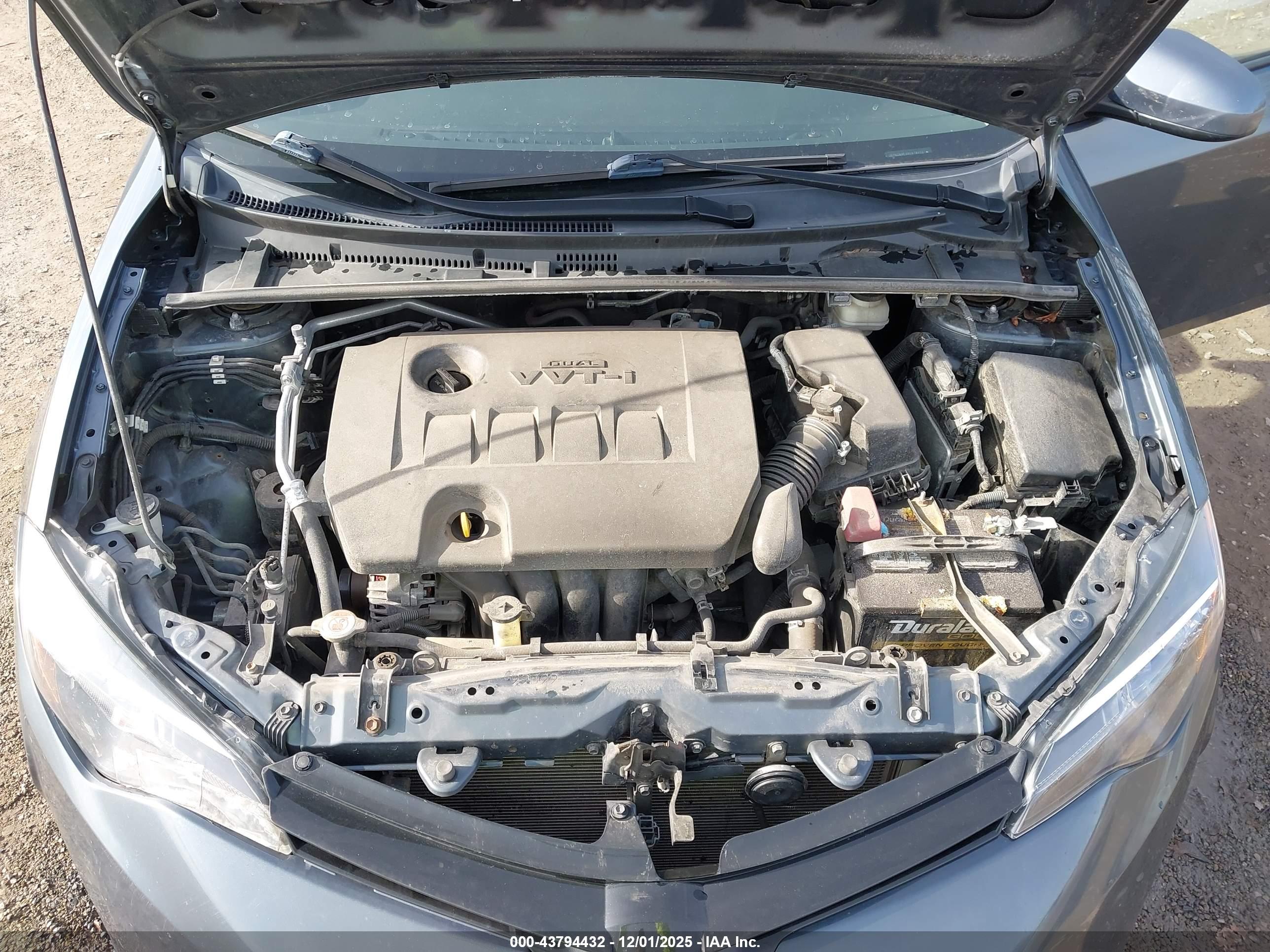 TOYOTA COROLLA image 10