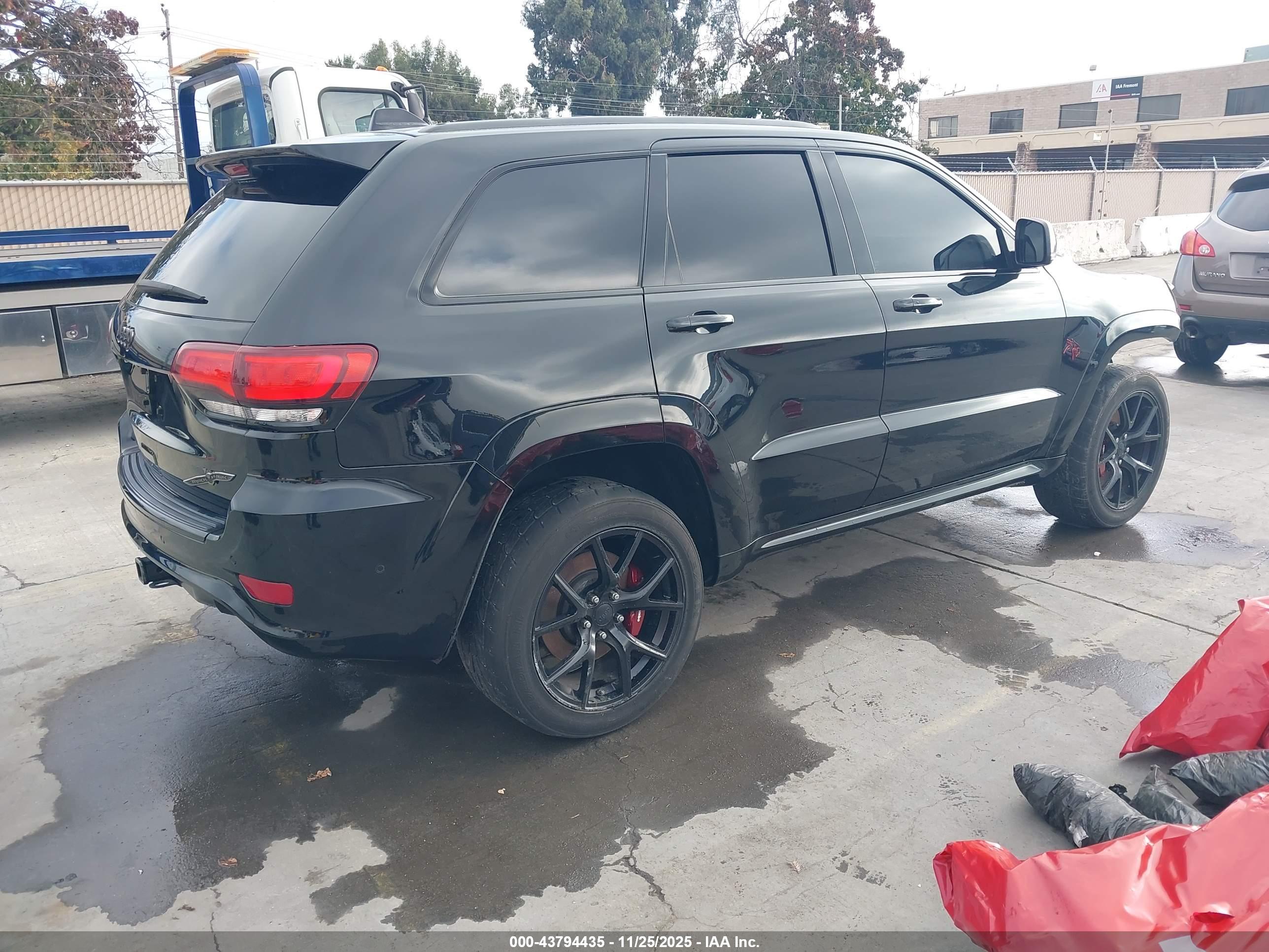 JEEP GRAND image 4
